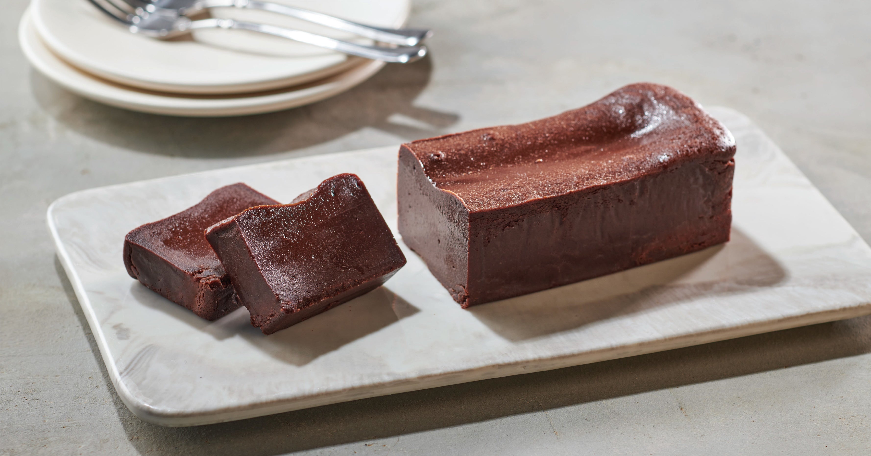 新登場 うっとりするほど しっとり濃厚な 生ガトーショコラ バレンタインに贈る 新境地のおいしさ 株式会社銀座コージーコーナーのプレスリリース