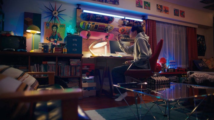 SNKRDUNK(スニーカーダンク)の新CM!安村さん&戸塚純貴さん出演、300万点突破祭キャンペーン開催 SNKRDUNK(スニーカーダンク)の新CM!安村さん&戸塚純貴さん出演、300万点突破祭キャンペーン開催