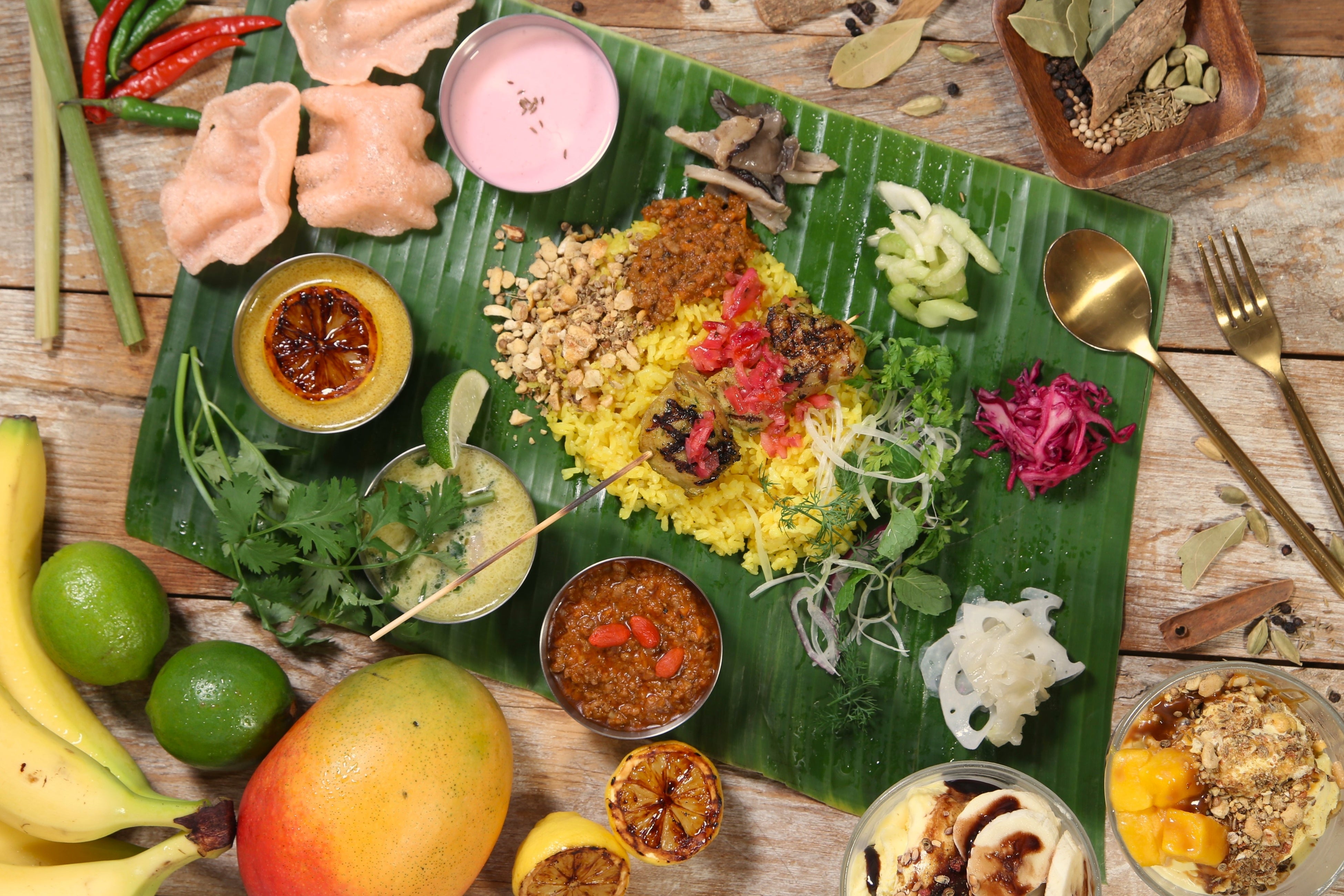 ▲スパイスで旅するカレープレート＆ジェラートセット