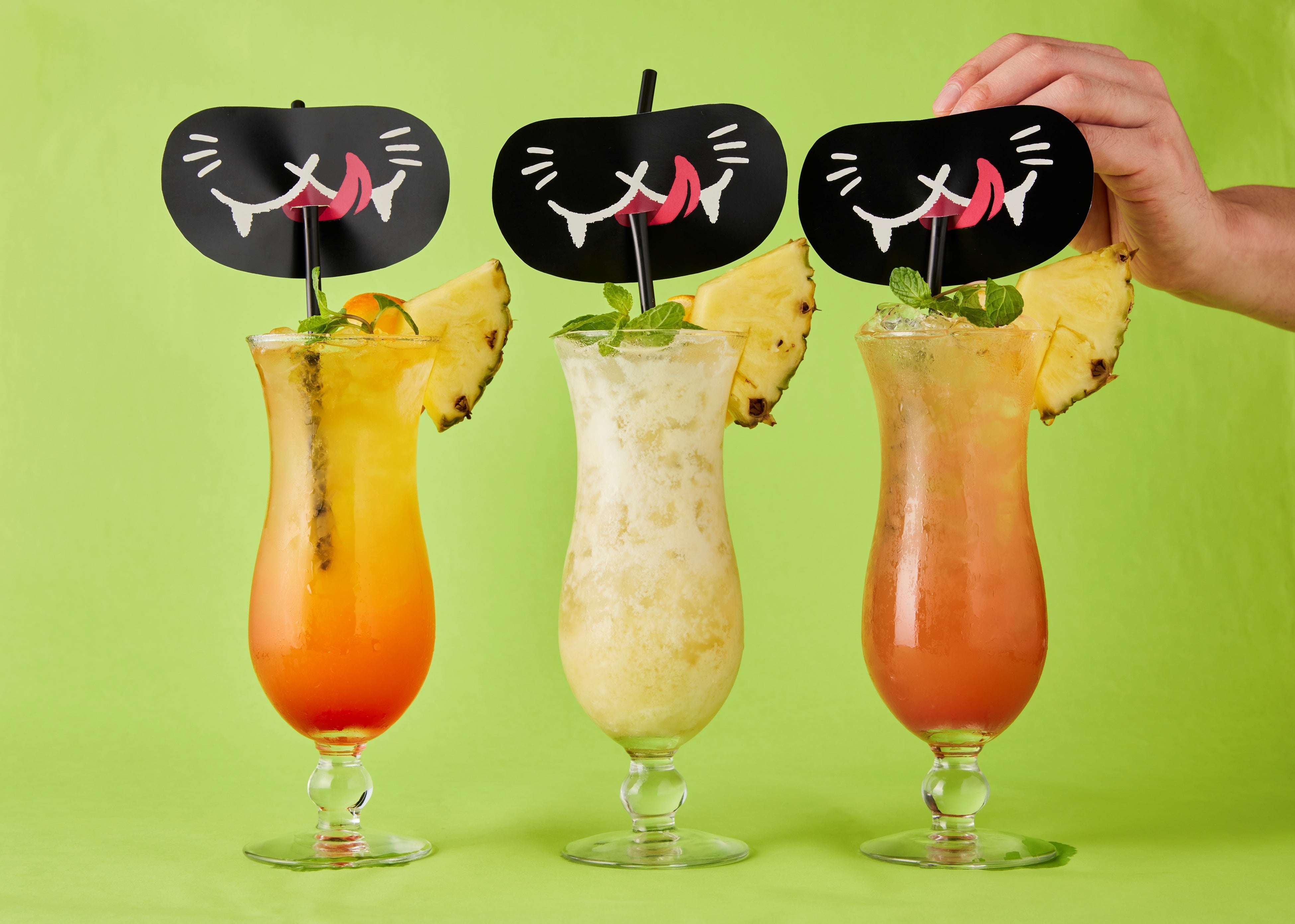 “変身”黒ネコカクテル