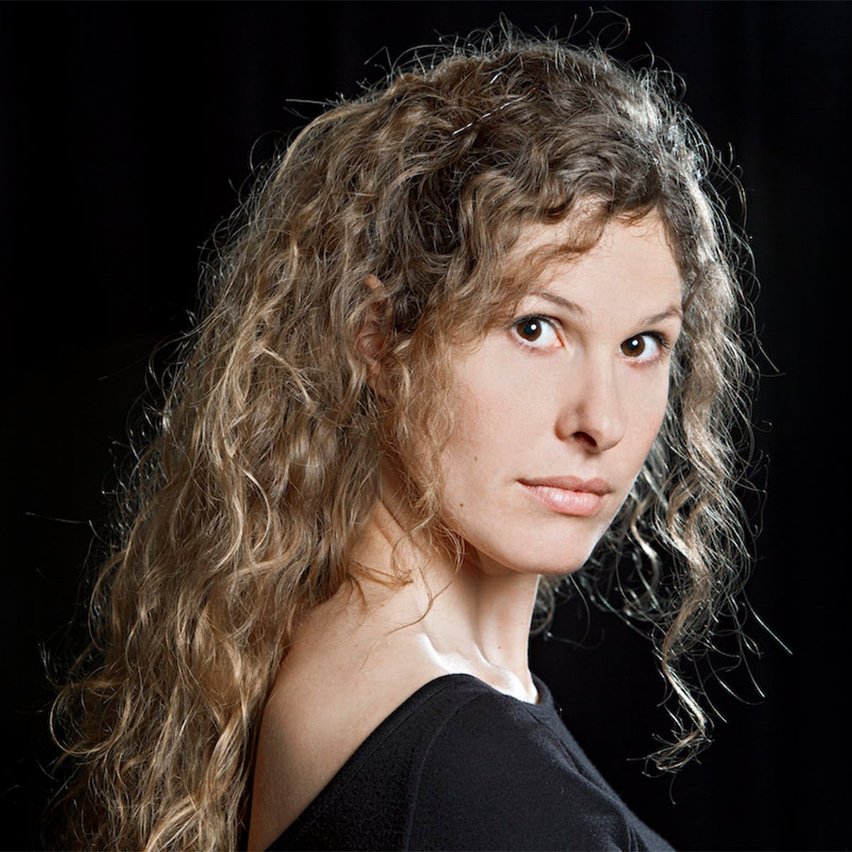 ロッテ・デ・ベア  Photo:Philipp Ottendörfer