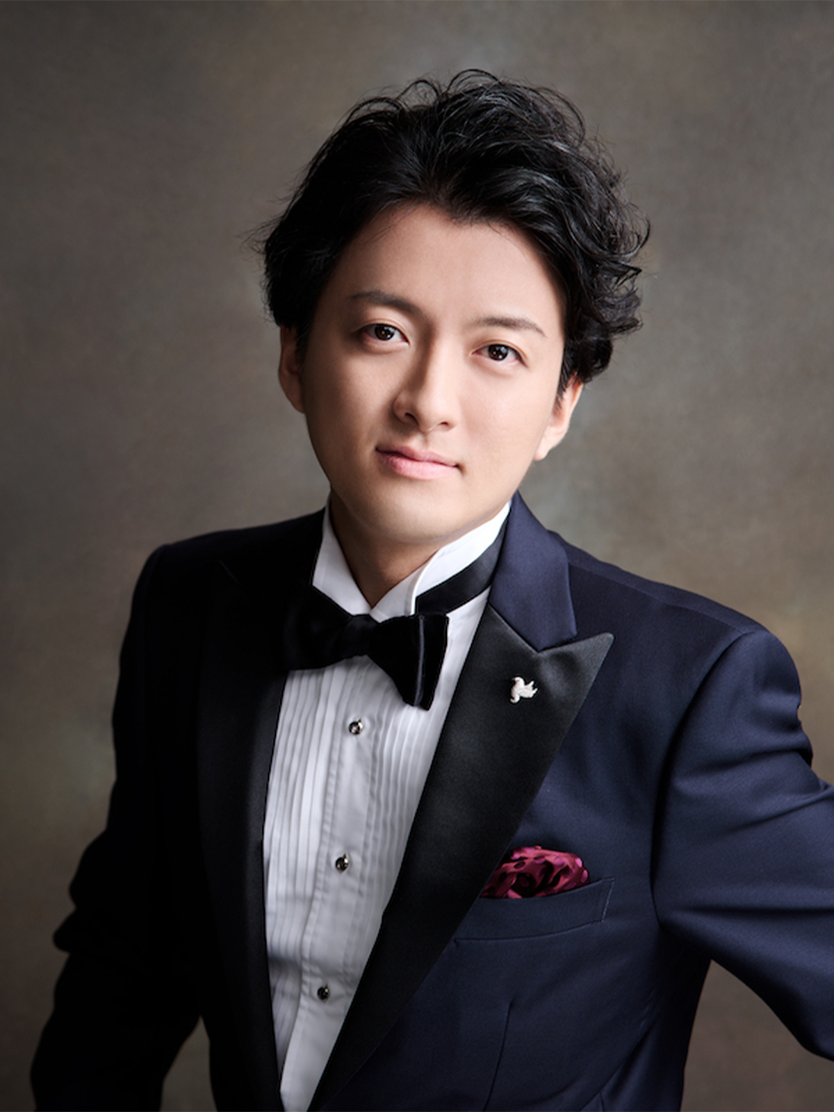 新堂由暁　Photo; c)深谷義宣／auraY