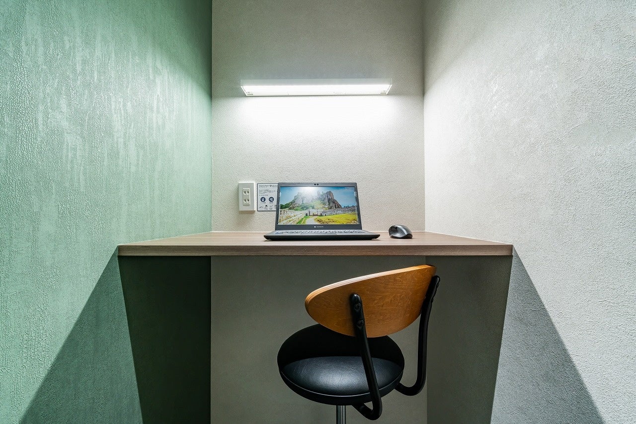 テレフォンブース　イメージ