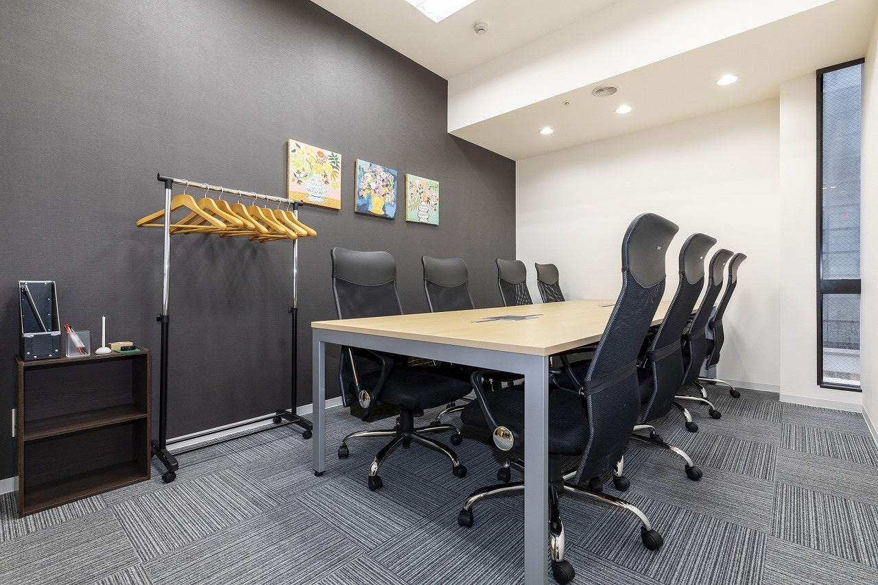 本館　8名用会議室