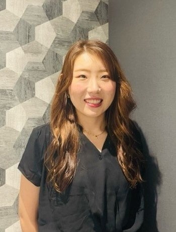 WOOC　吉田　果那子