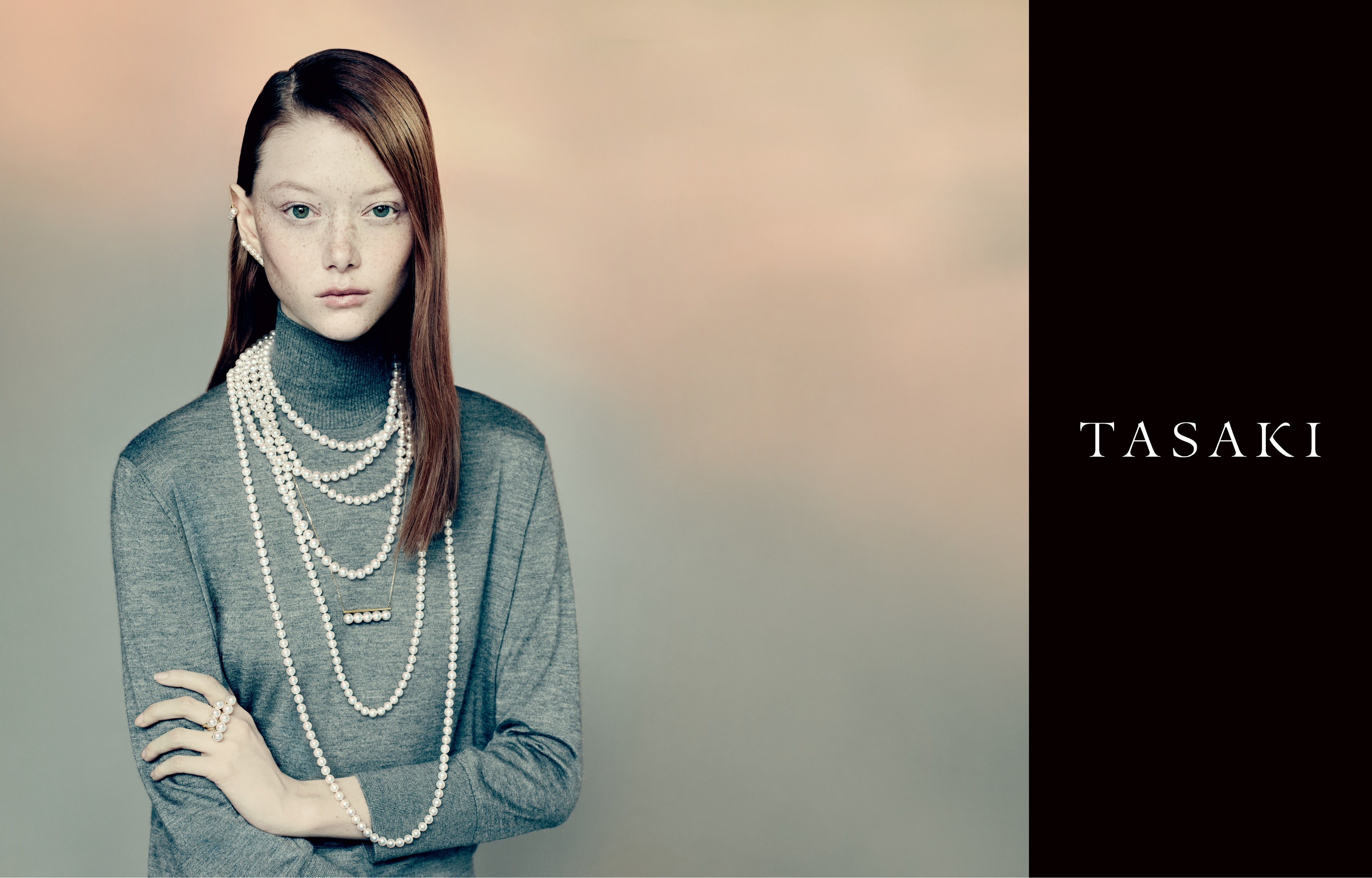 TASAKI COLLECTION LINE and pearl necklace／ balance series by Paolo Roversi ©TASAKI