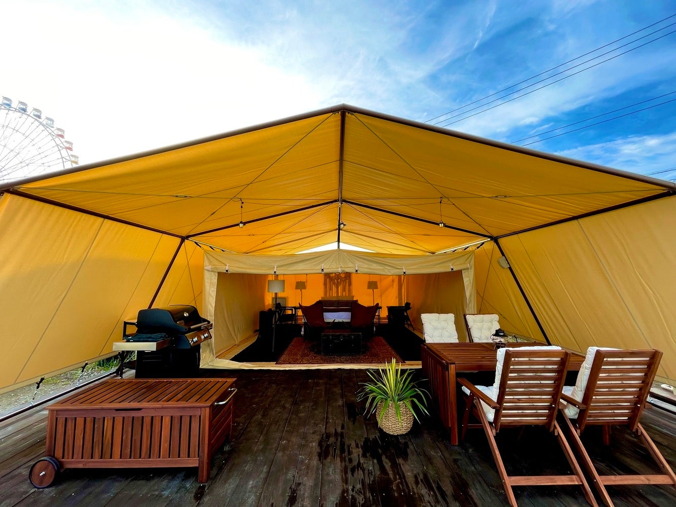 グランピングサファリ・テント