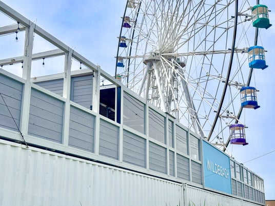 東京から最短30分のグランピングパーク「WILDBEACH」に「個室絶景BBQと2025年ドーム」が、新たにオープン 東京から最短30分のグランピングパーク「WILDBEACH」に「個室絶景BBQと2025年ドーム」が、新たにオープン