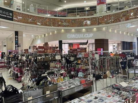 GINZALoveLove、イオンレイクタウンmoriでバッグやアウターの催事を開催! GINZALoveLove、イオンレイクタウンmoriでバッグやアウターの催事を開催!