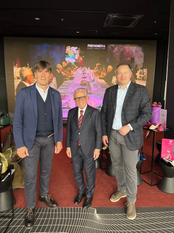 PHENOMENA Japan Fashion Showroom at Tokyo Tower Featuring Latest Italian Fashion! PHENOMENA Japan Fashion Showroom at Tokyo Tower Featuring Latest Italian Fashion!