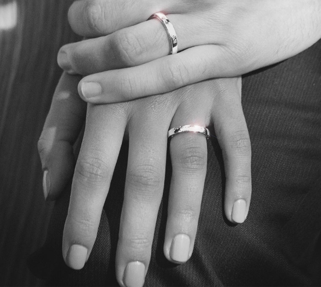 気品溢れる永遠のシンボルのマリッジリング