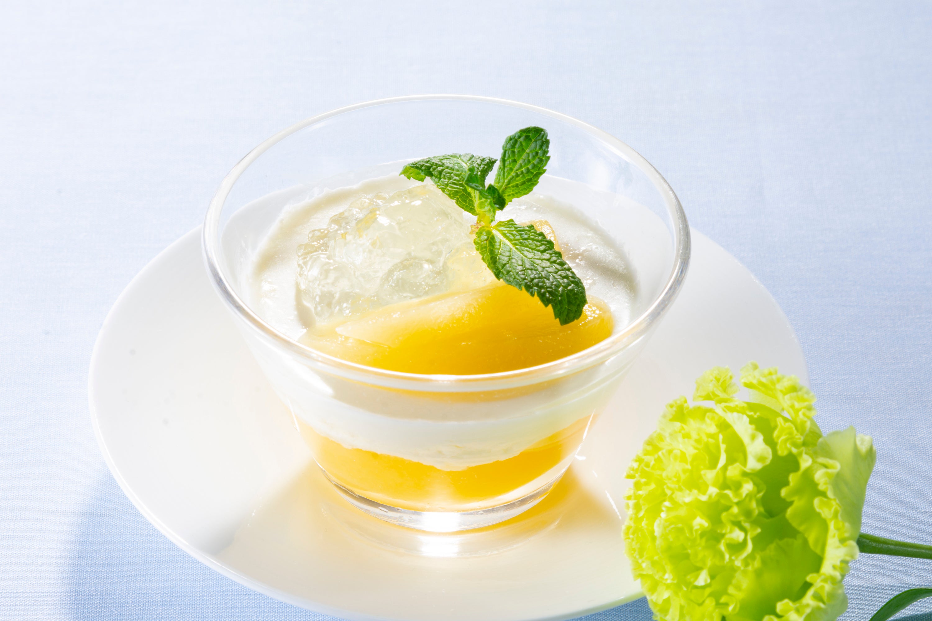 白桃ジュレとパンナコッタ