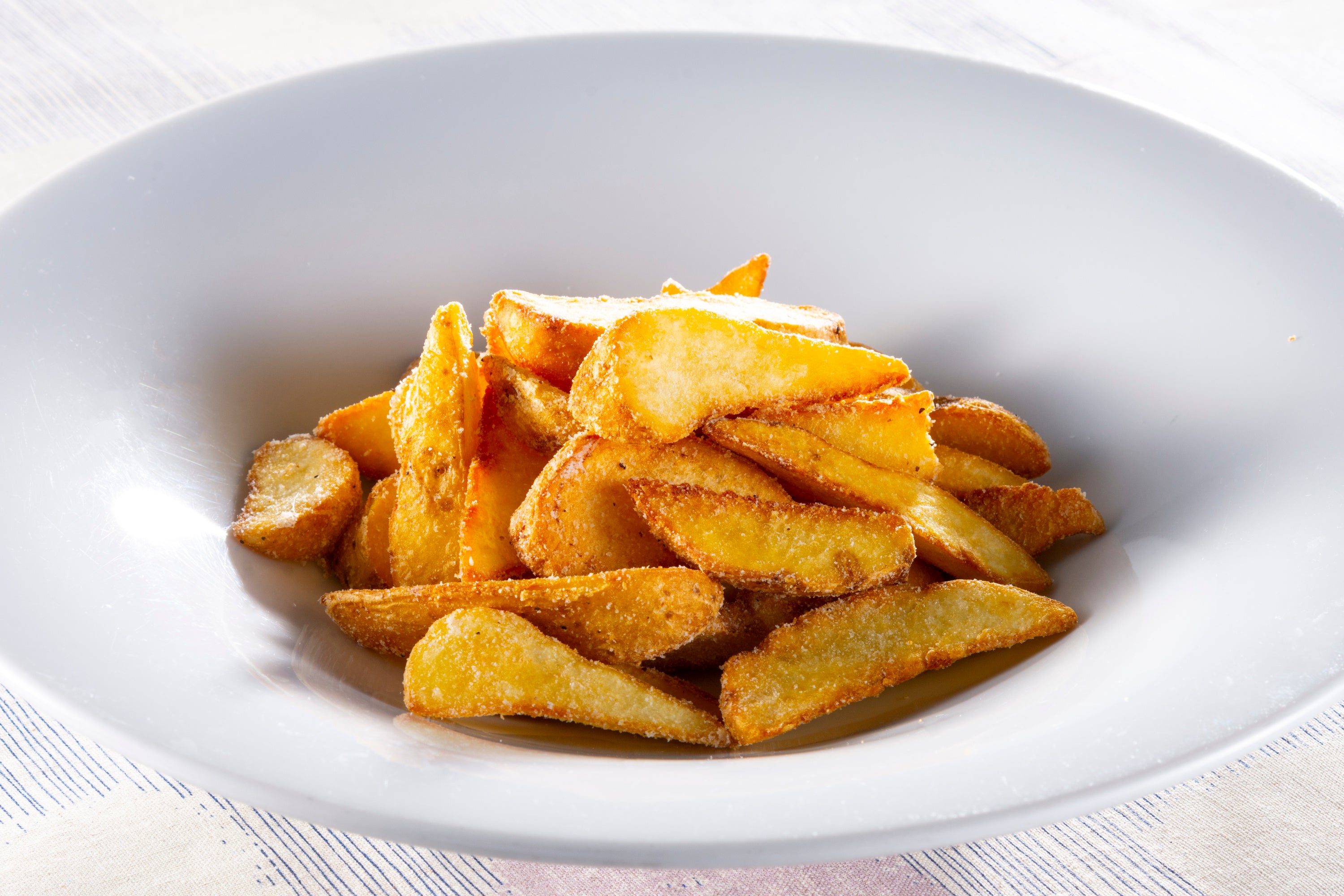 皮付きポテトフライ　トリュフソルト風味