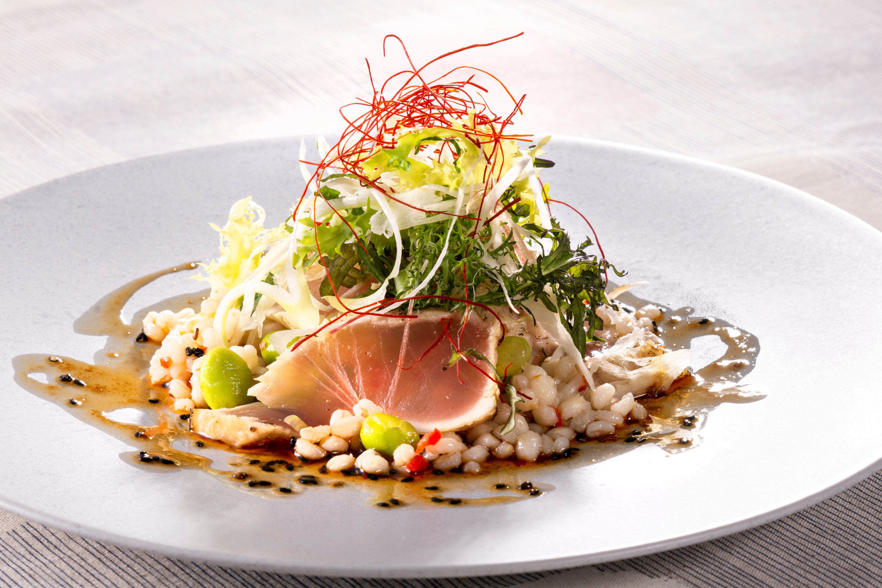 お魚のカルパッチョと大分県産のかぼす香るサラダ