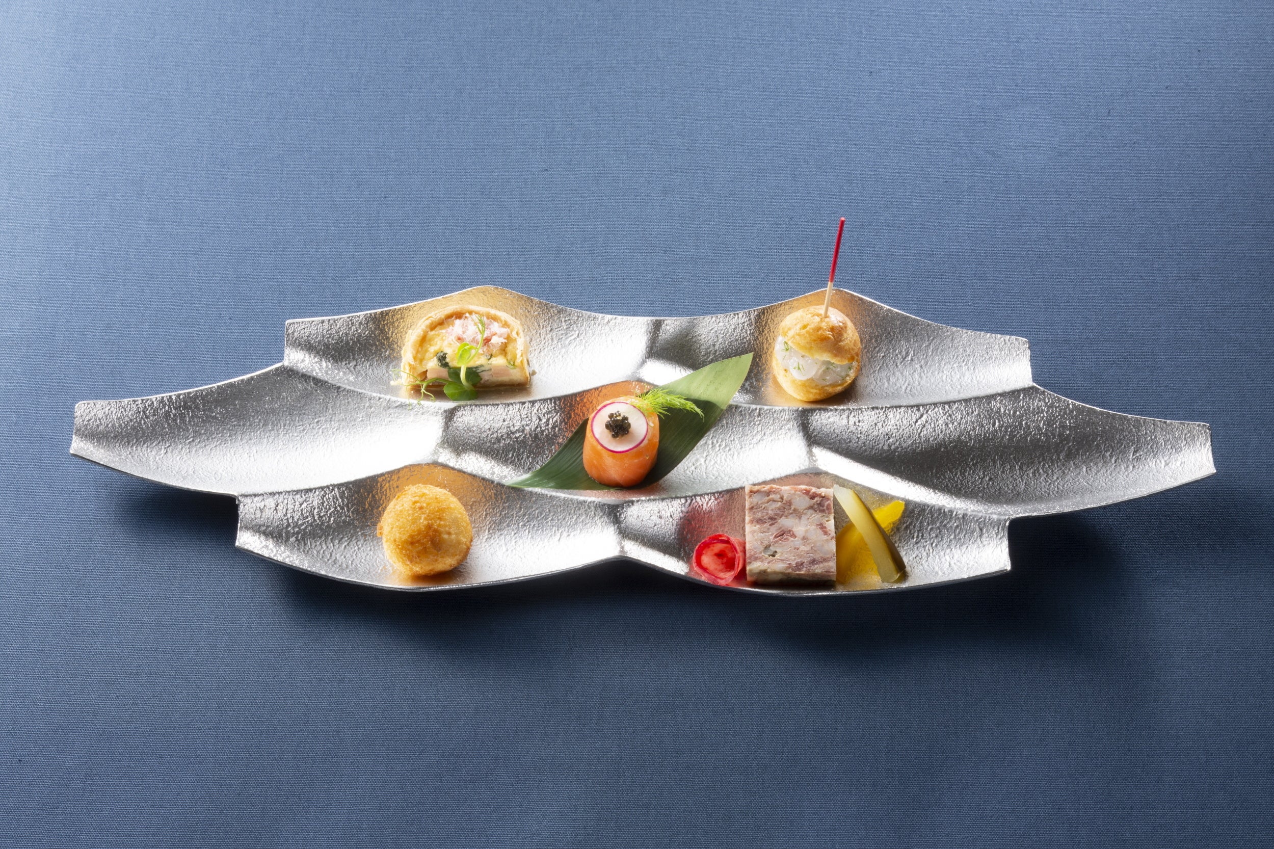 お祝いのアミューズブーシュ