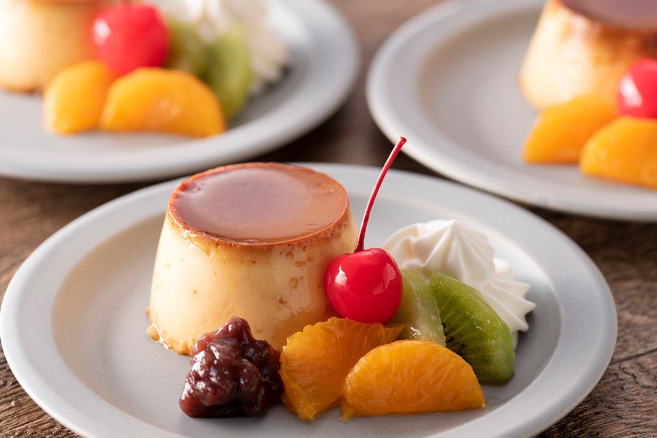 “出来たて”プリンアラモード～今西製茶ほうじ茶プリン～