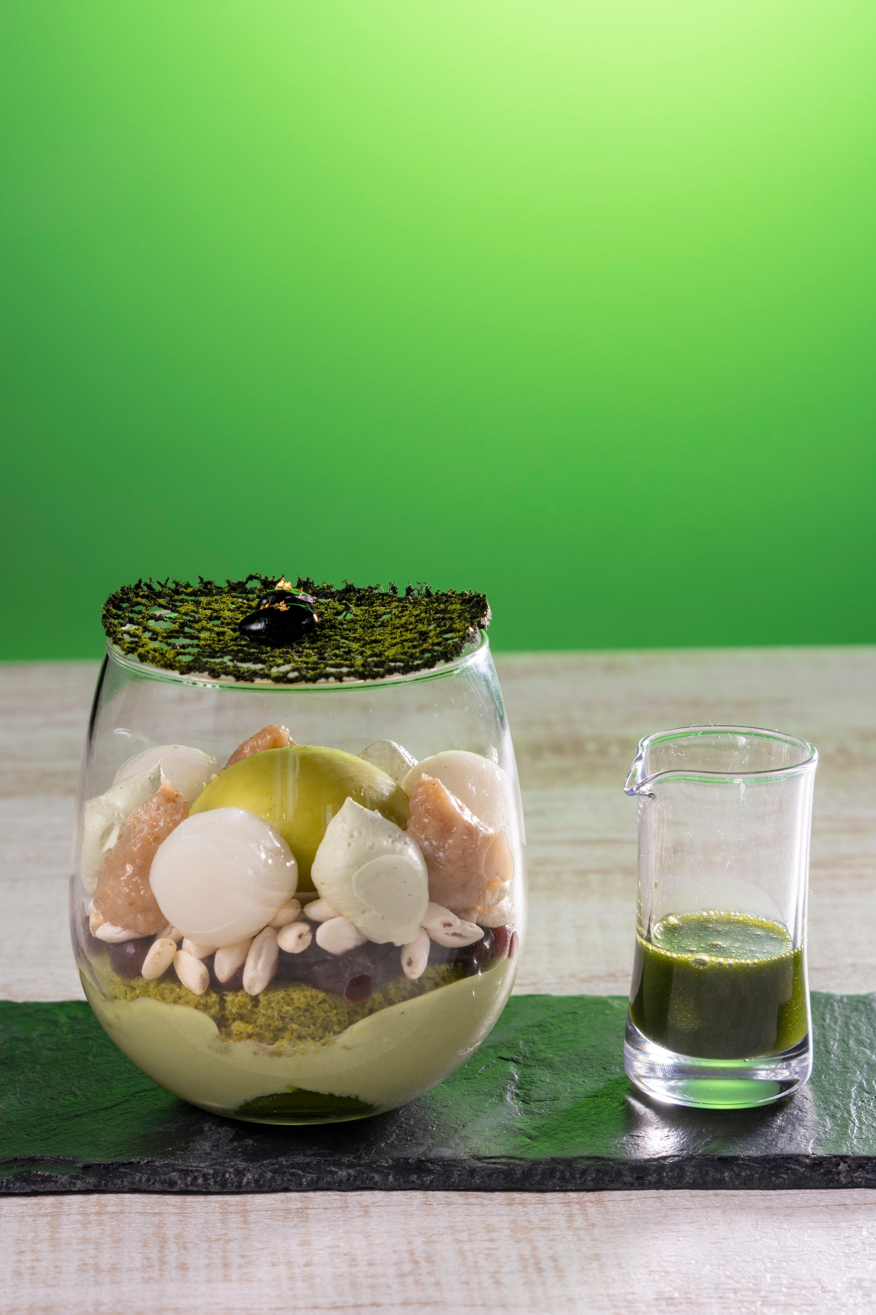 和菓子屋の三男坊が考えた　抹茶パフェ