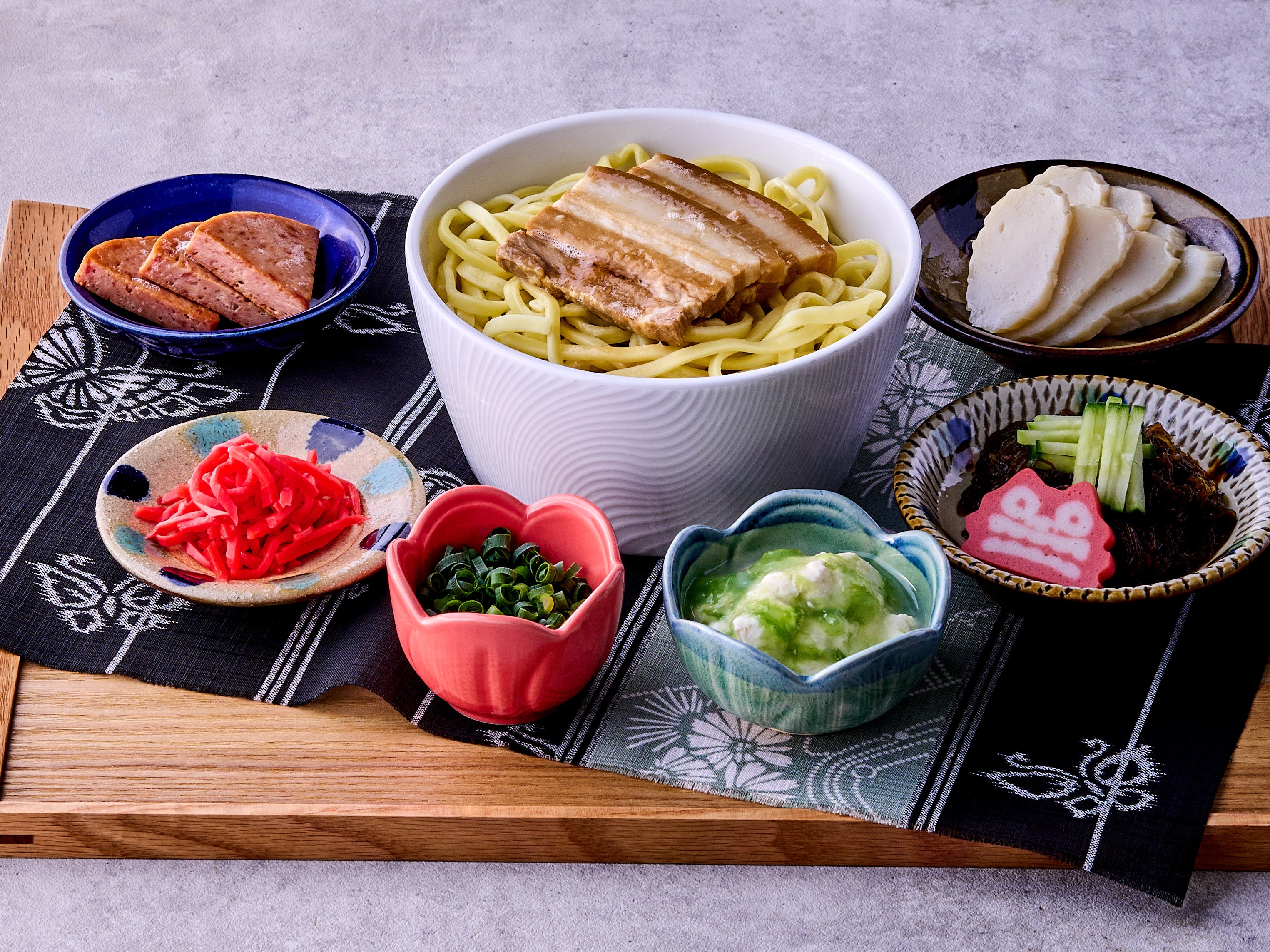 平日：沖縄そばブッフェ