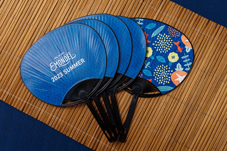 エモンデルオリジナルうちわ