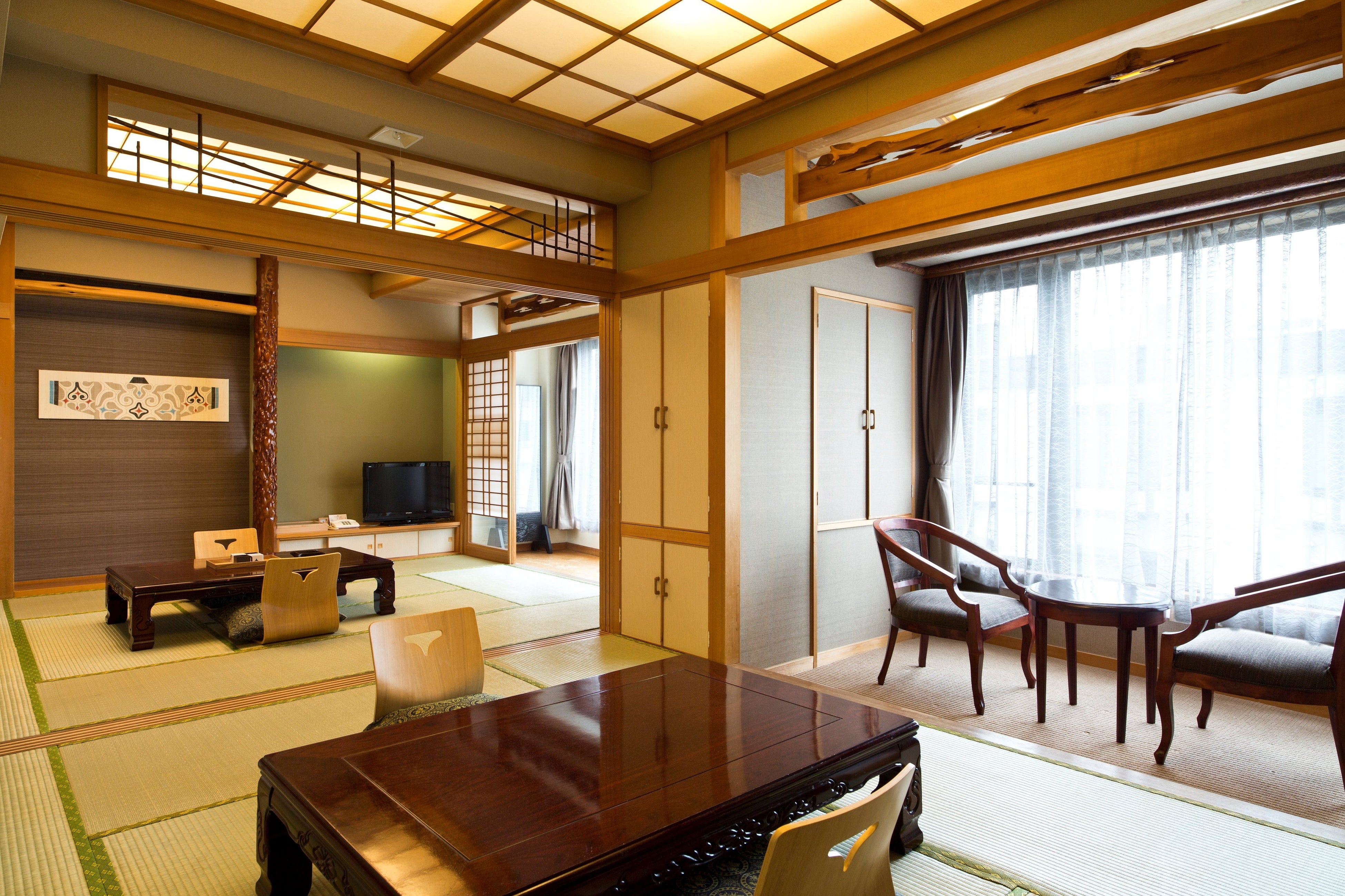 ウイングス【山側】グループ客室