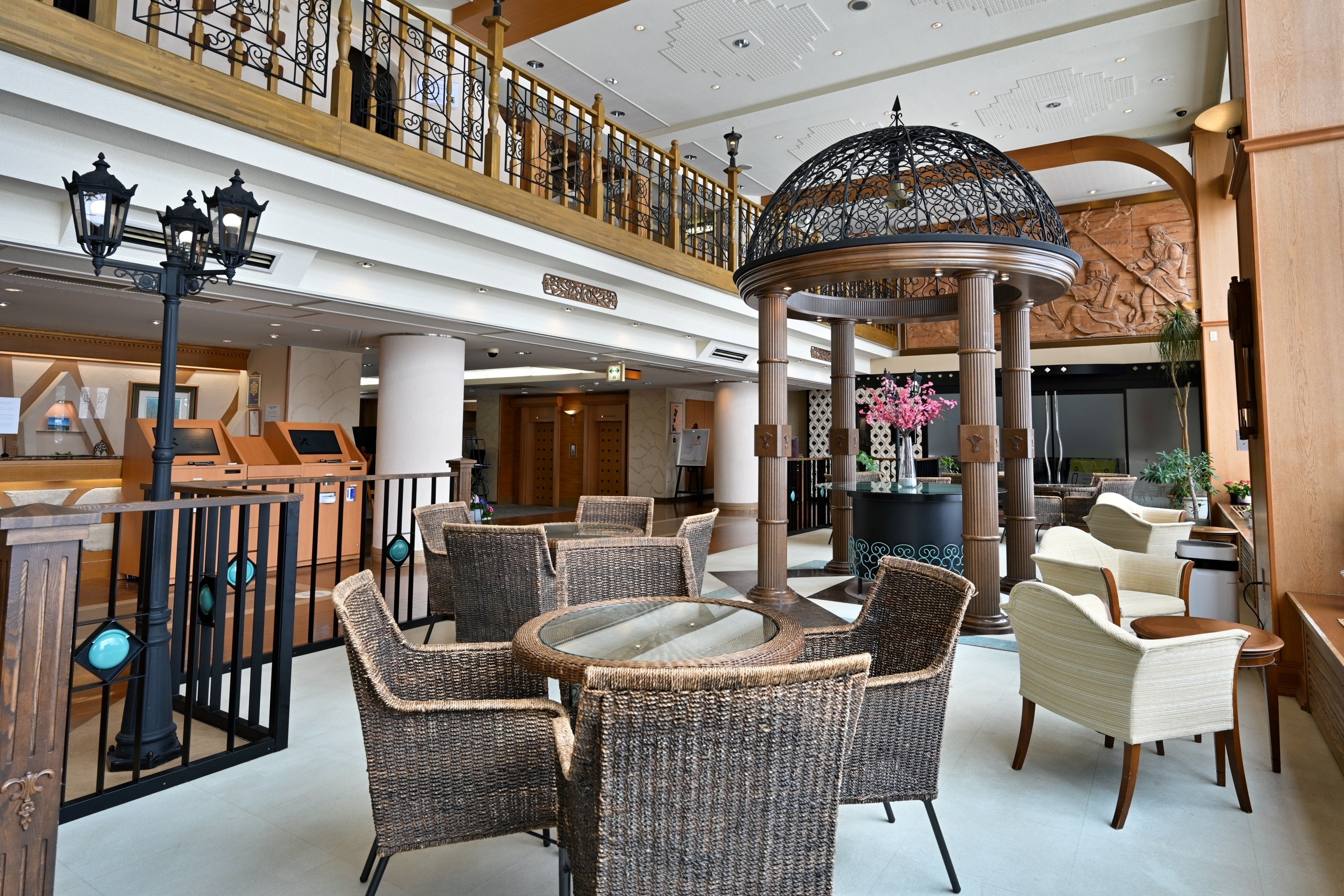 花ゆう香 1Fロビー