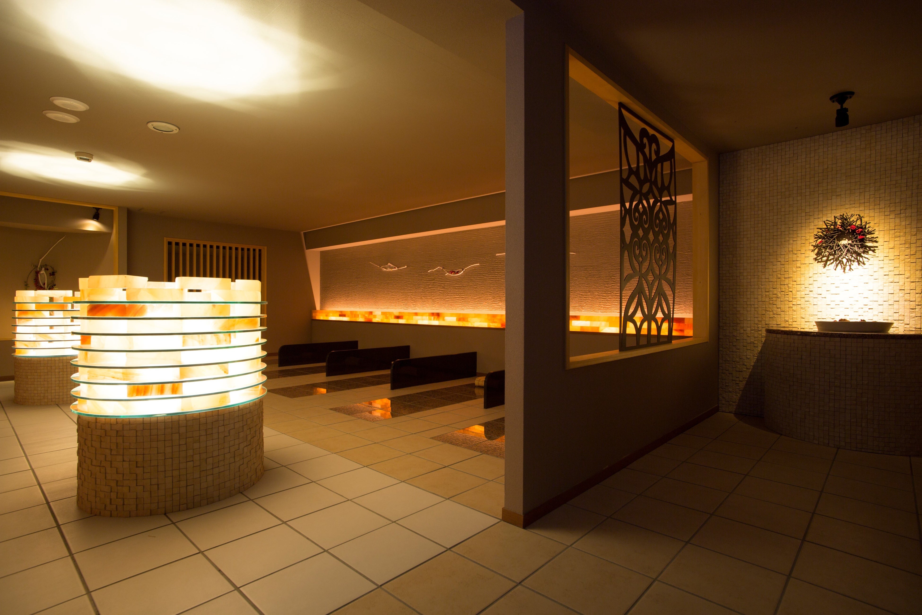 ウイングス館「岩盤スパ　スマ」