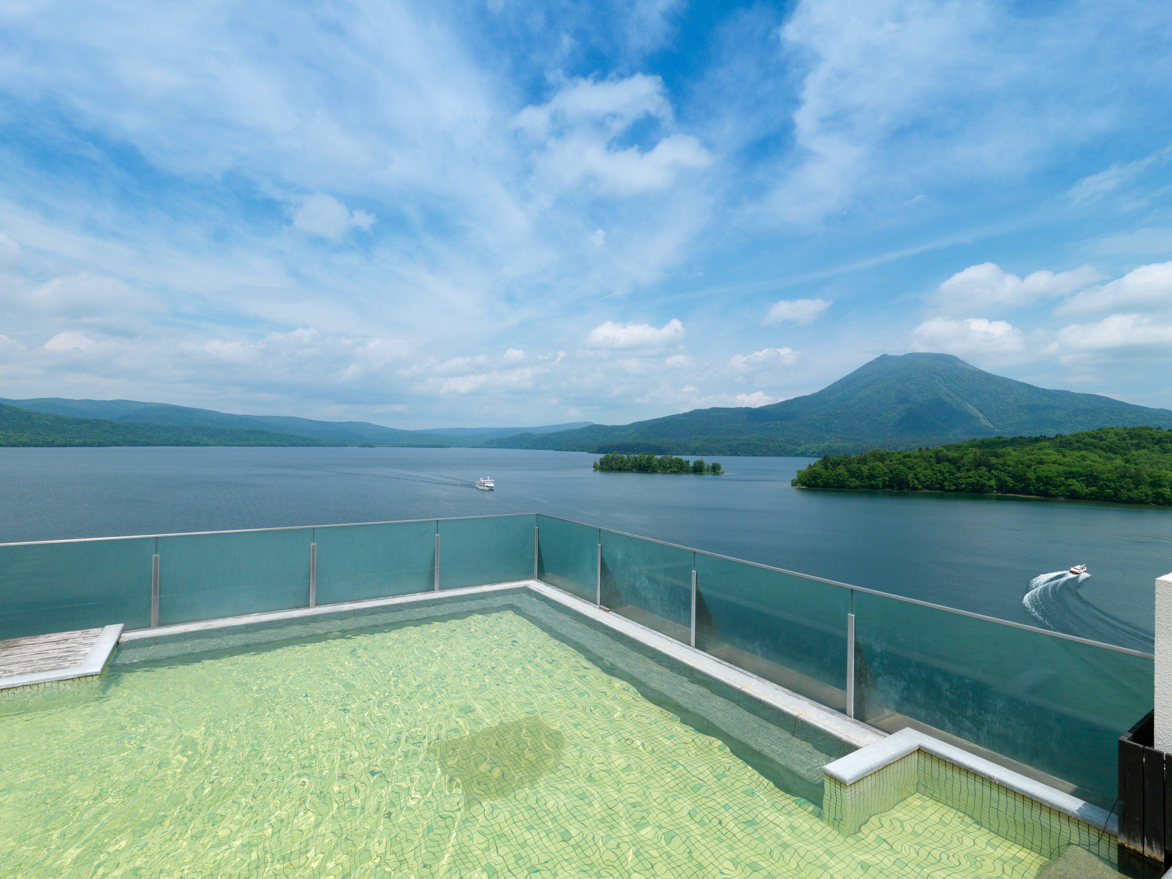 8階大浴場 空中露天風呂「天女の湯」