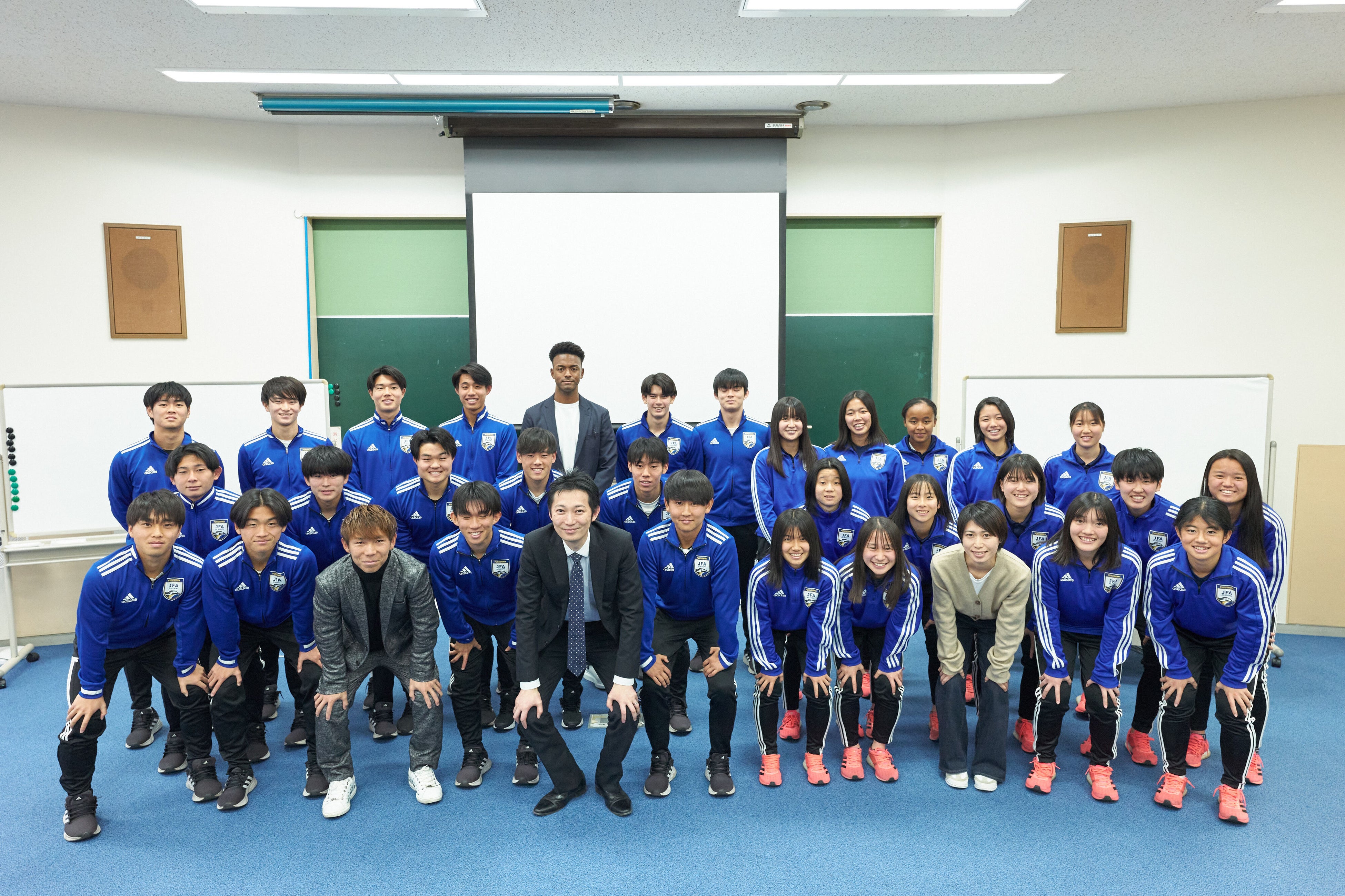 選手支給品　JFAアカデミー福島　ピステ Yahoo!オークション -「jfa 支給」の落札相場・落札価格