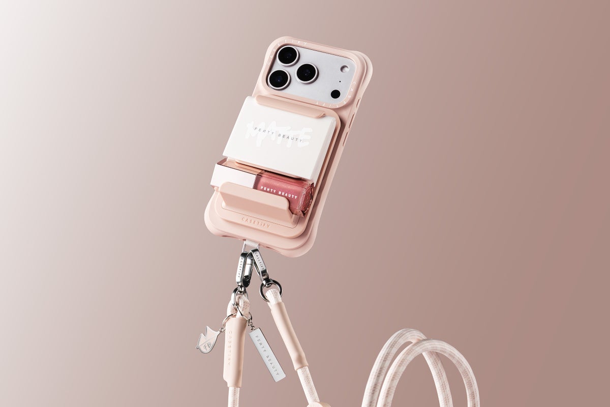 「Fenty Beauty x CASETiFY」コレクション On The Go Essentials 2-in-1 MagSafe Holder