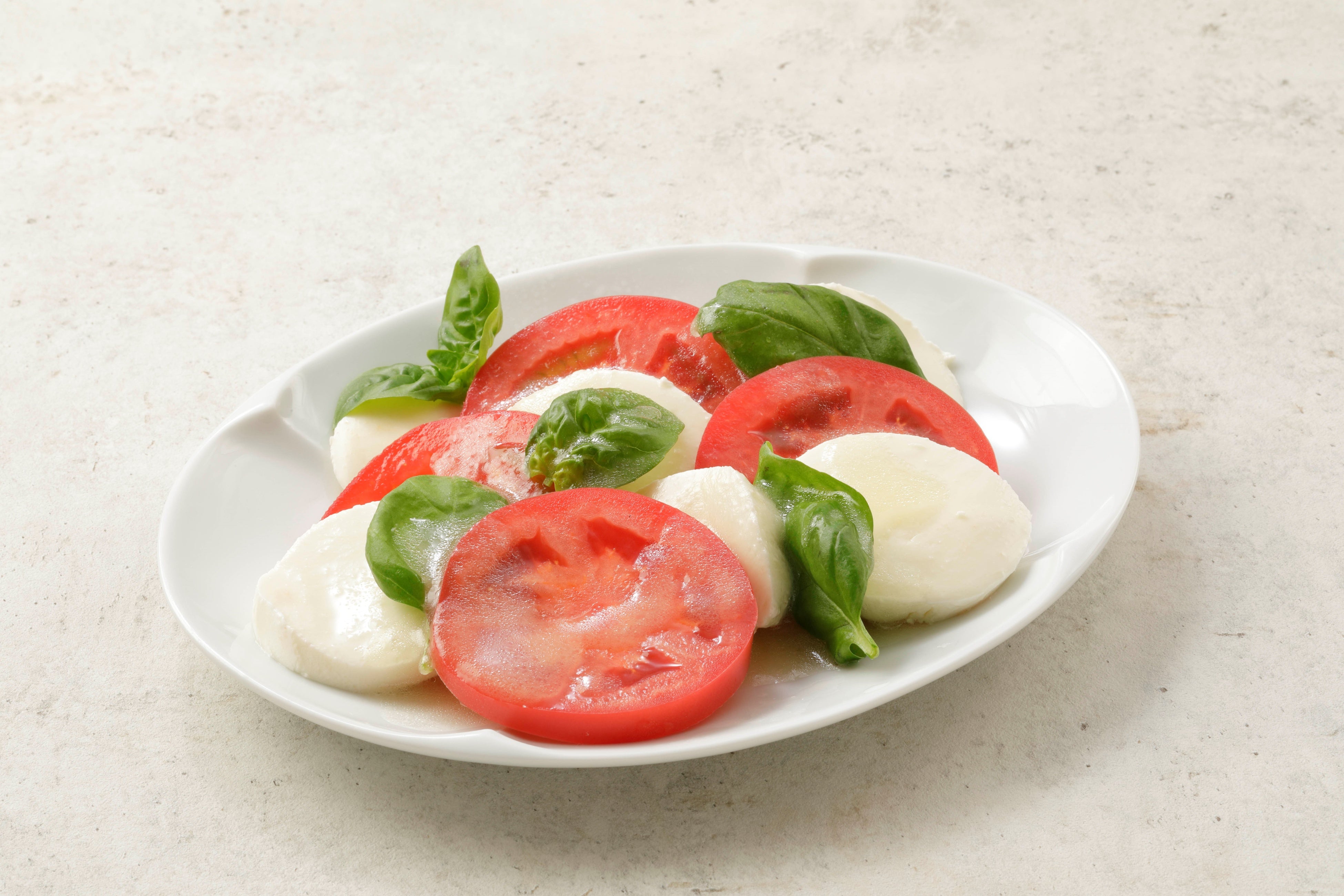 オリーブオイル香る カプレーゼ