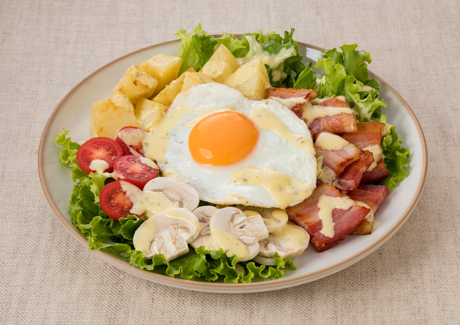 じゃがいもとベーコンのペイザンヌサラダ