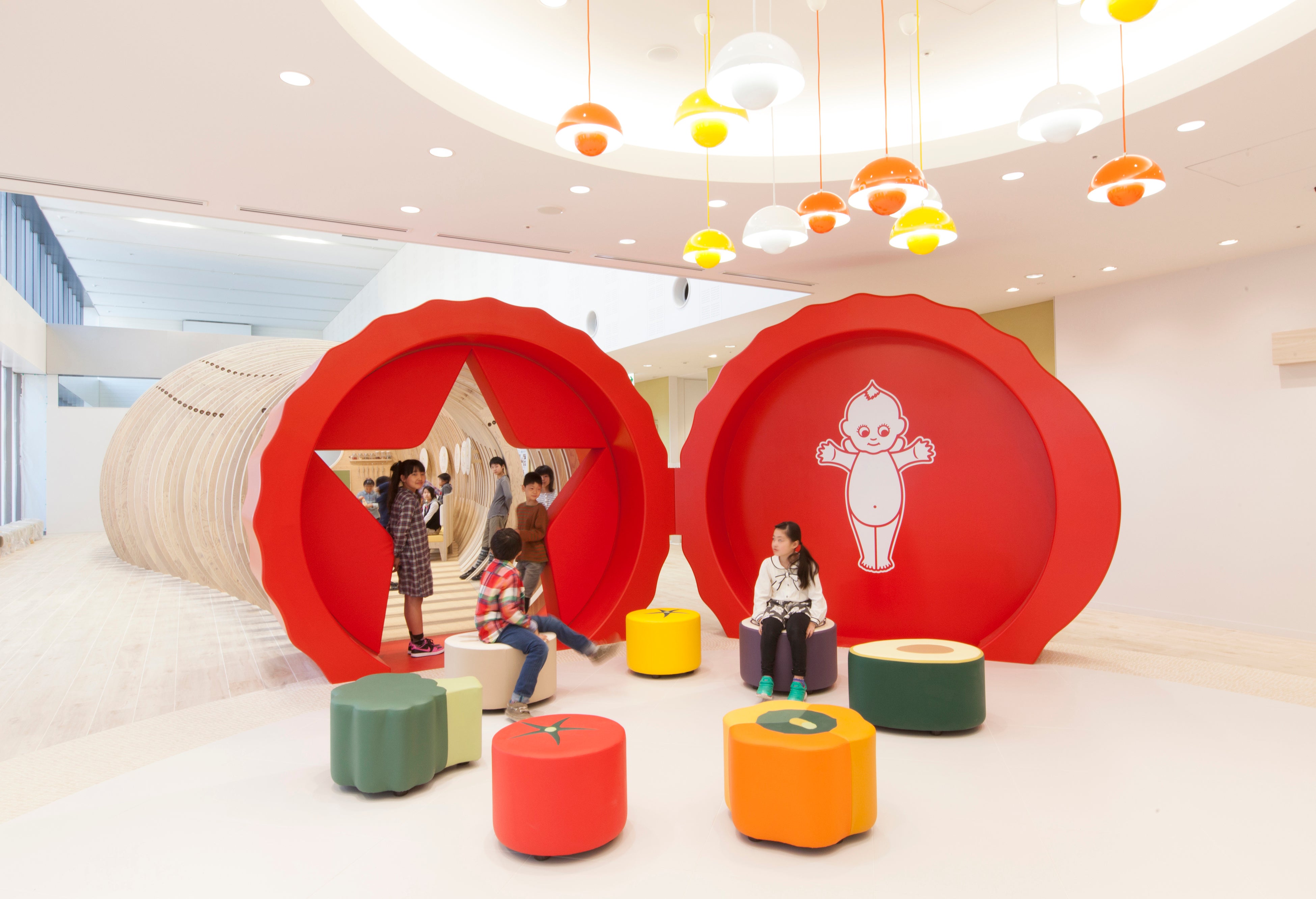 マヨテラスエントランス「サラダホール」