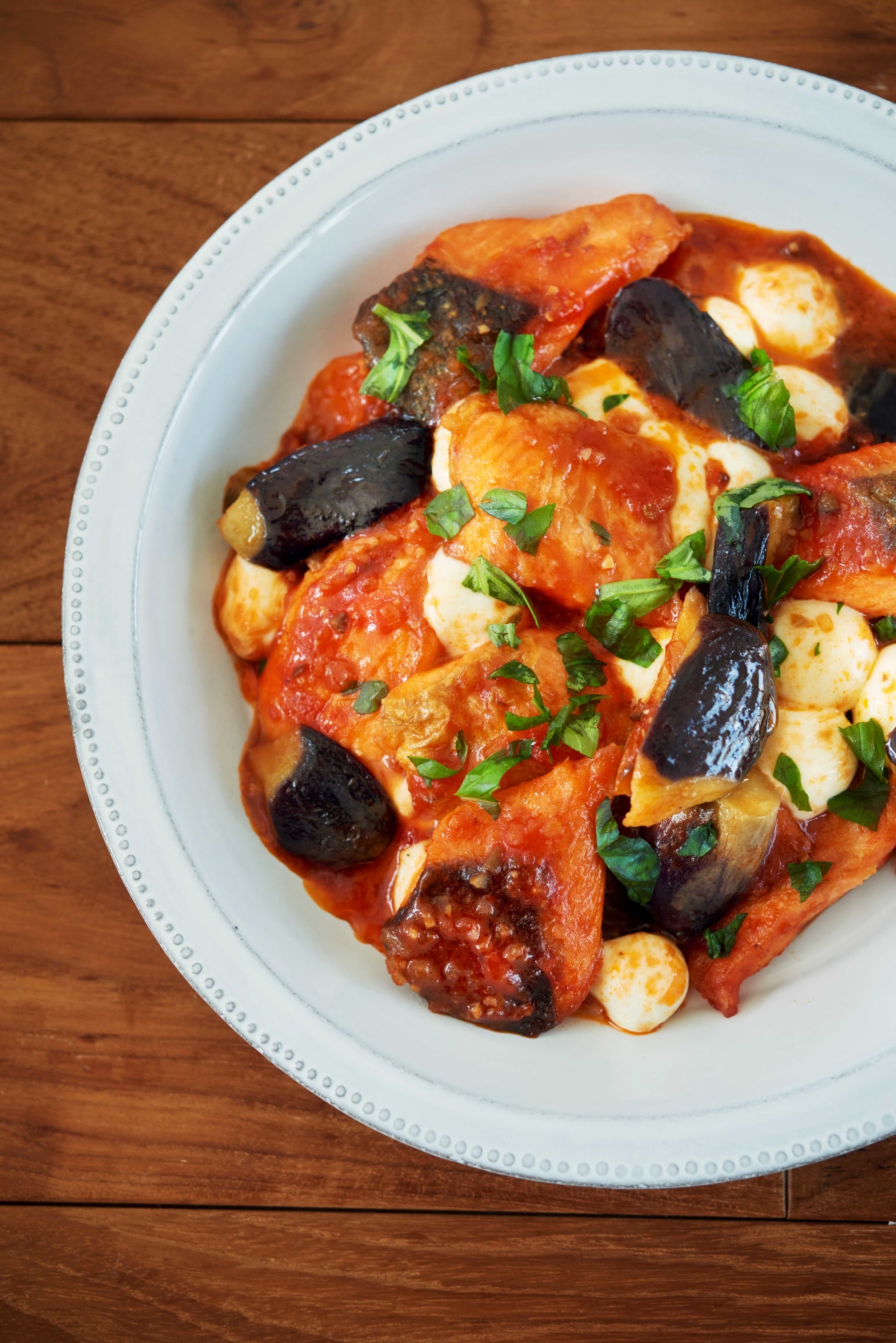 鮭のトマトソース とろとろなすとモッツァレラ入り