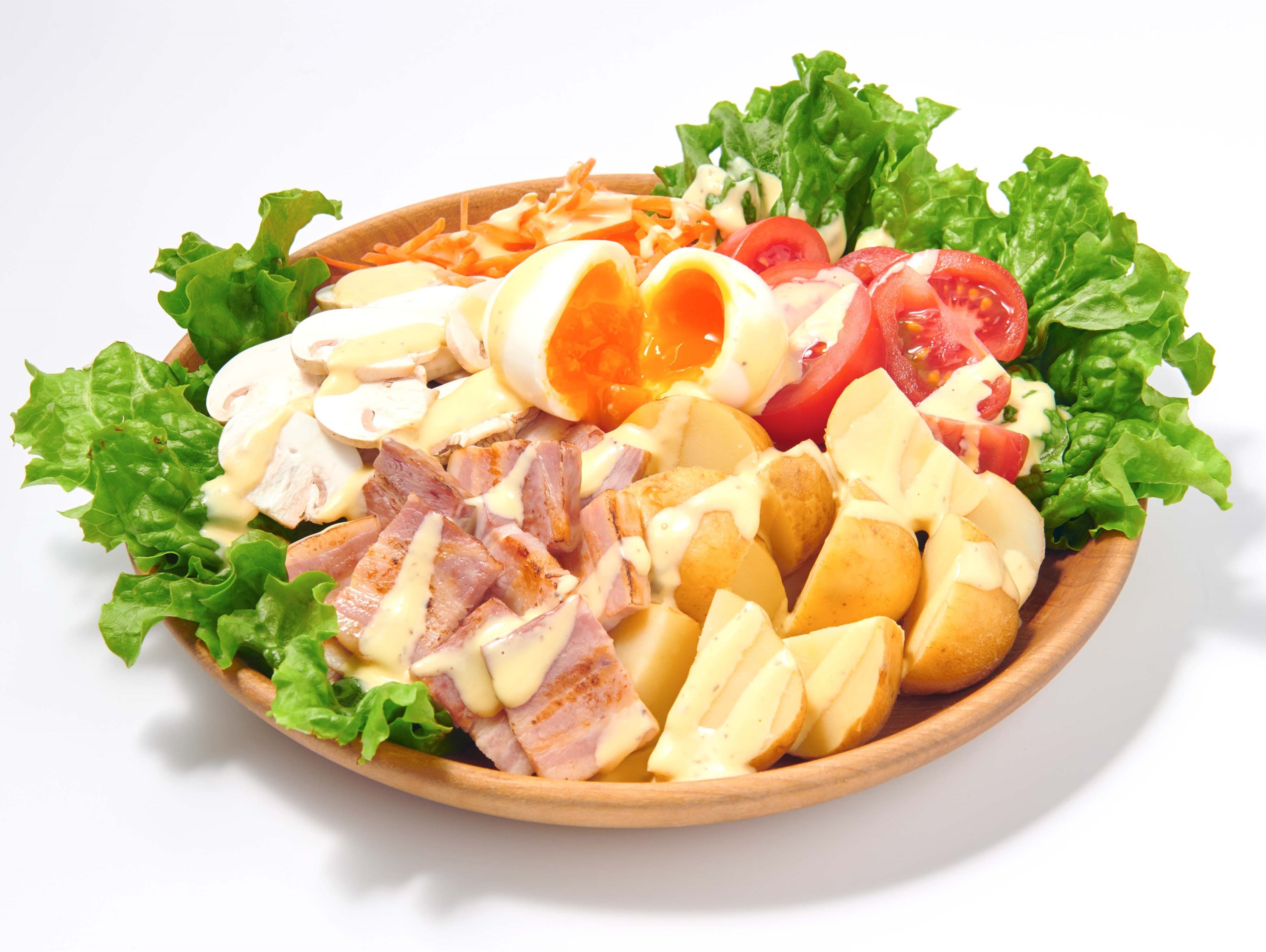 メニュー例：フランスのペイザンヌサラダ