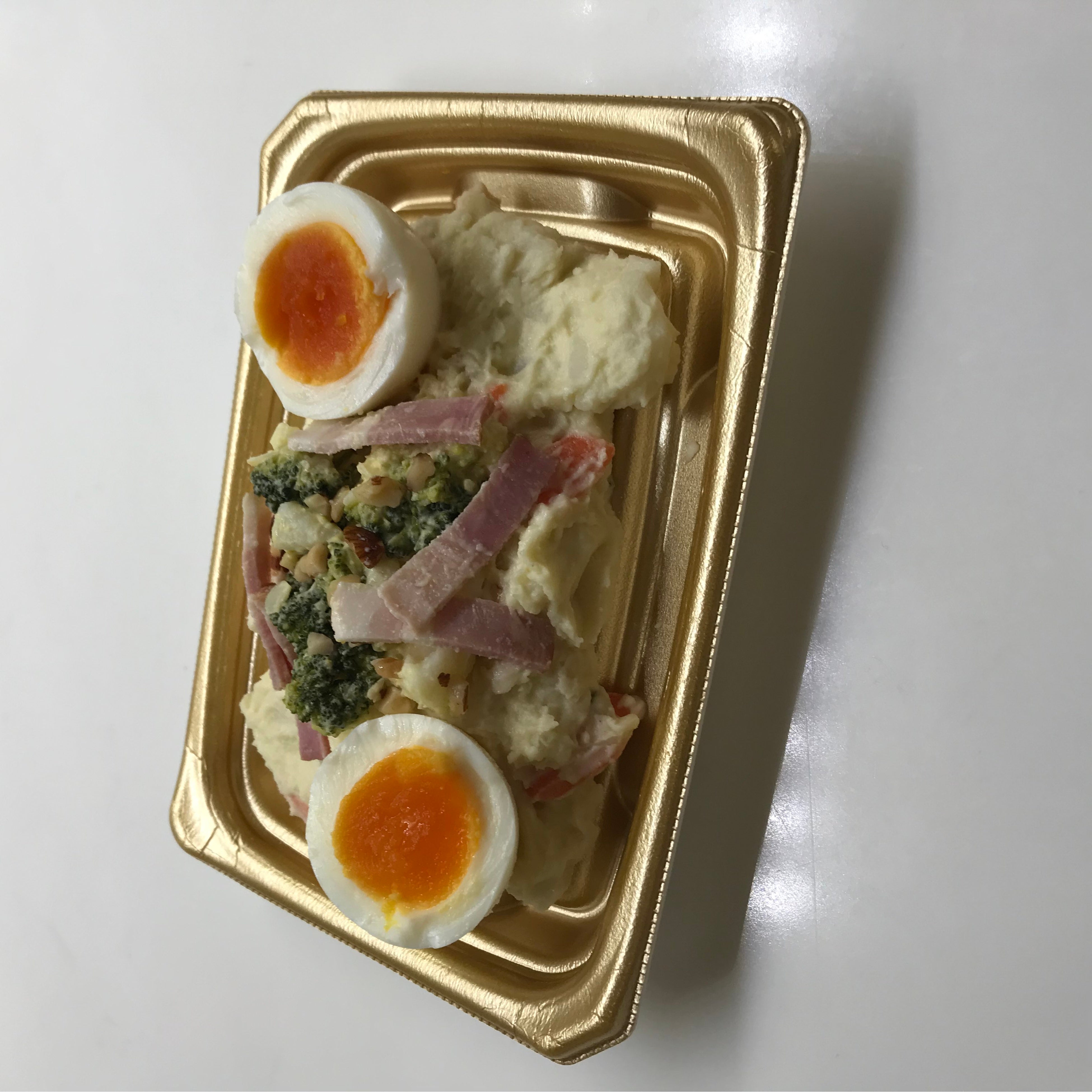 ポテサラボート