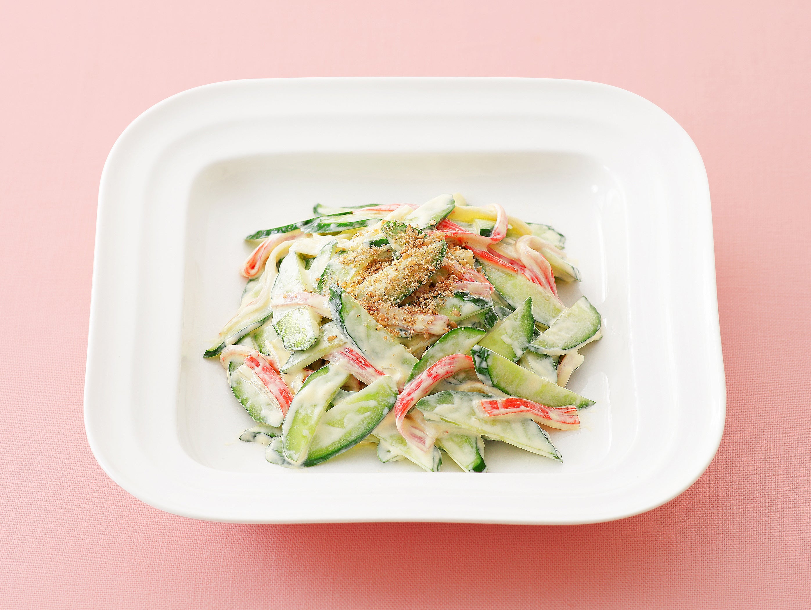 【副菜】きゅうりとかにかまのあえサラダ　食塩相当量 0.7g(1人前)