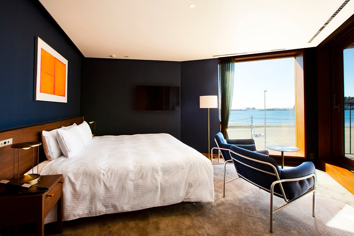 SUITE スイート（海側、テラス付）