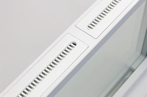 暖かい空気が煙突効果で上空を温める