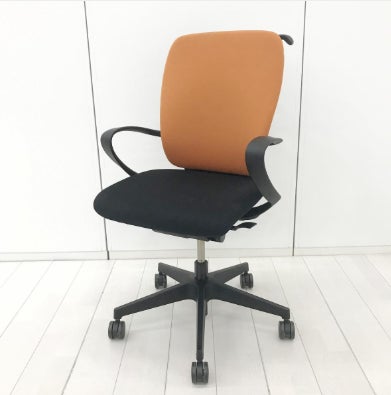 法人限定 新年度応援 SALE】新年度のオフィス整備を応援。対象の中古 法人限定 新年度応援 SALE】新年度のオフィス整備を応援。対象の中古