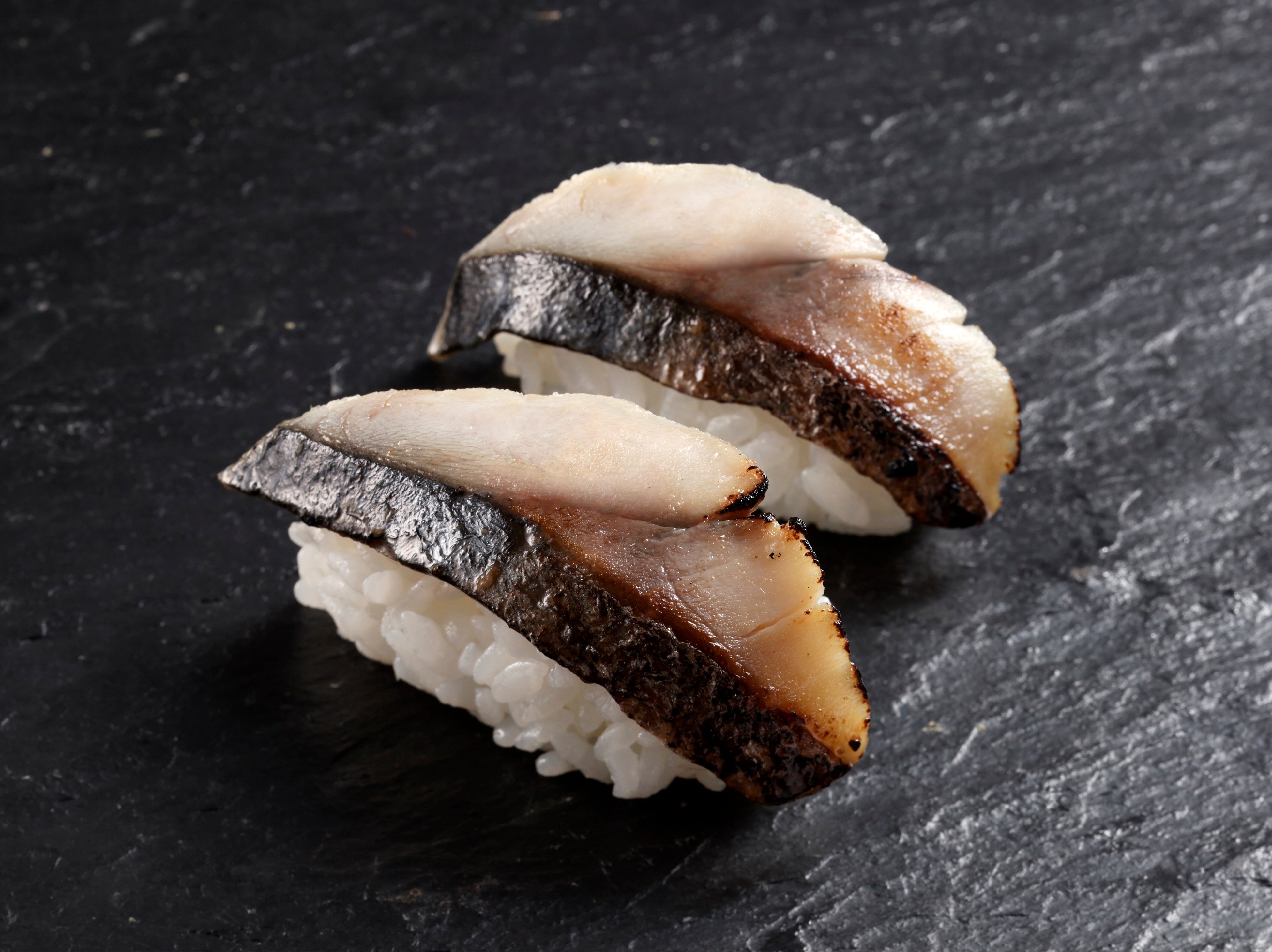 炙り金華〆さば(290円 税込319円)