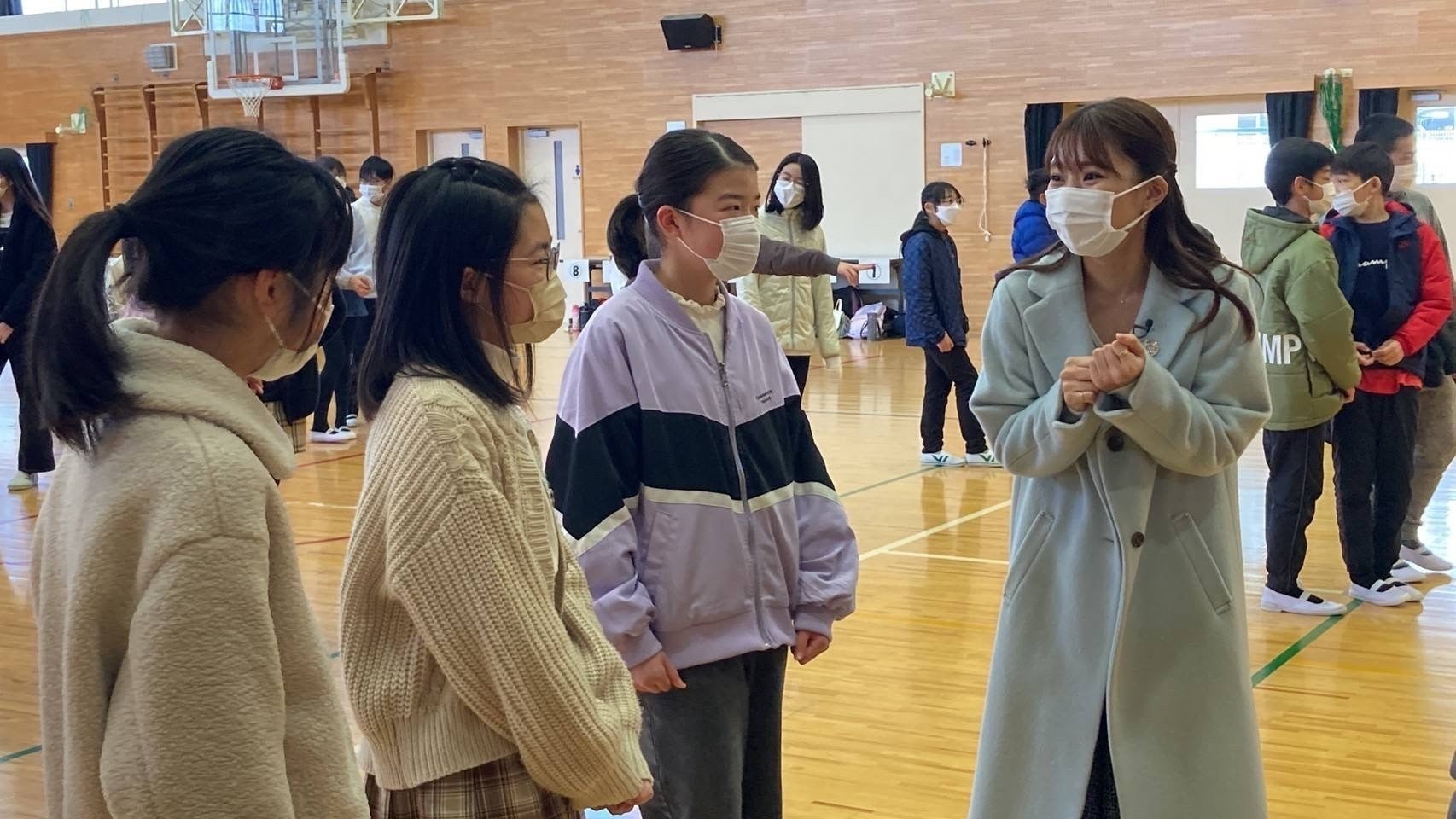 中継会場の太子町立山田小学校の様子