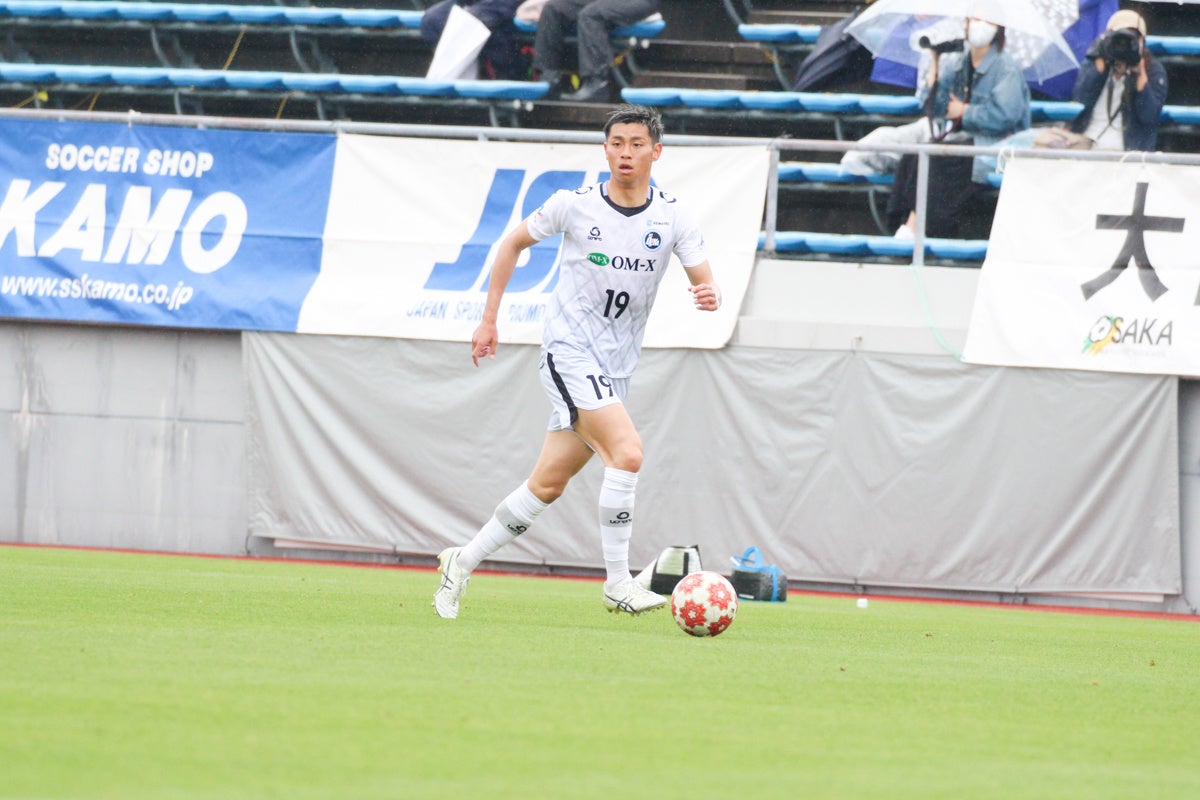 左サイドバックから攻守で躍動したDF宇高