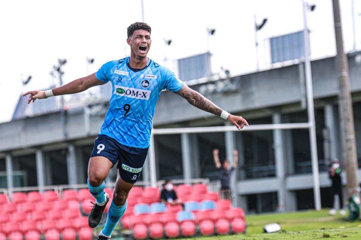 得点を決めて喜ぶFWルイス・フェルナンド