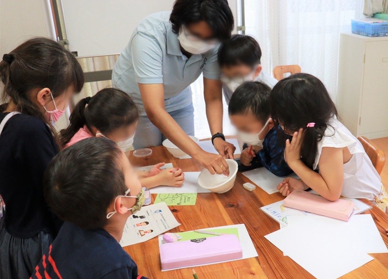 放課後クラブで習い事 英語で理科実験 プログラミングなど 子どもたちが継続的に学べるプログラムを開始 ソシオークグループのプレスリリース 放課後クラブで習い事 英語で理科実験 プログラミングなど 子どもたちが継続的に学べるプログラムを開始 ソシオークグループのプレスリリース