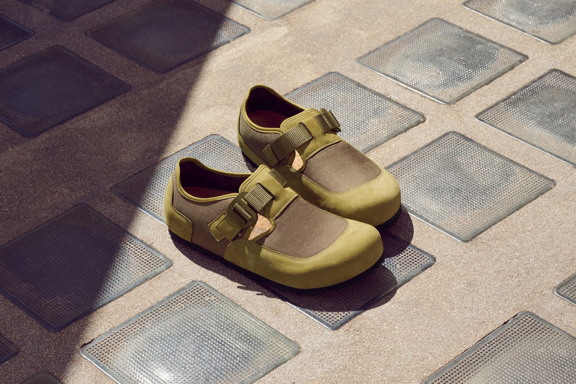 London Nova / ロンドン ノバ　テキスタイル - ブラック London Nova / ロンドン ノバ テキスタイル ブラック | BIRKENSTOCK