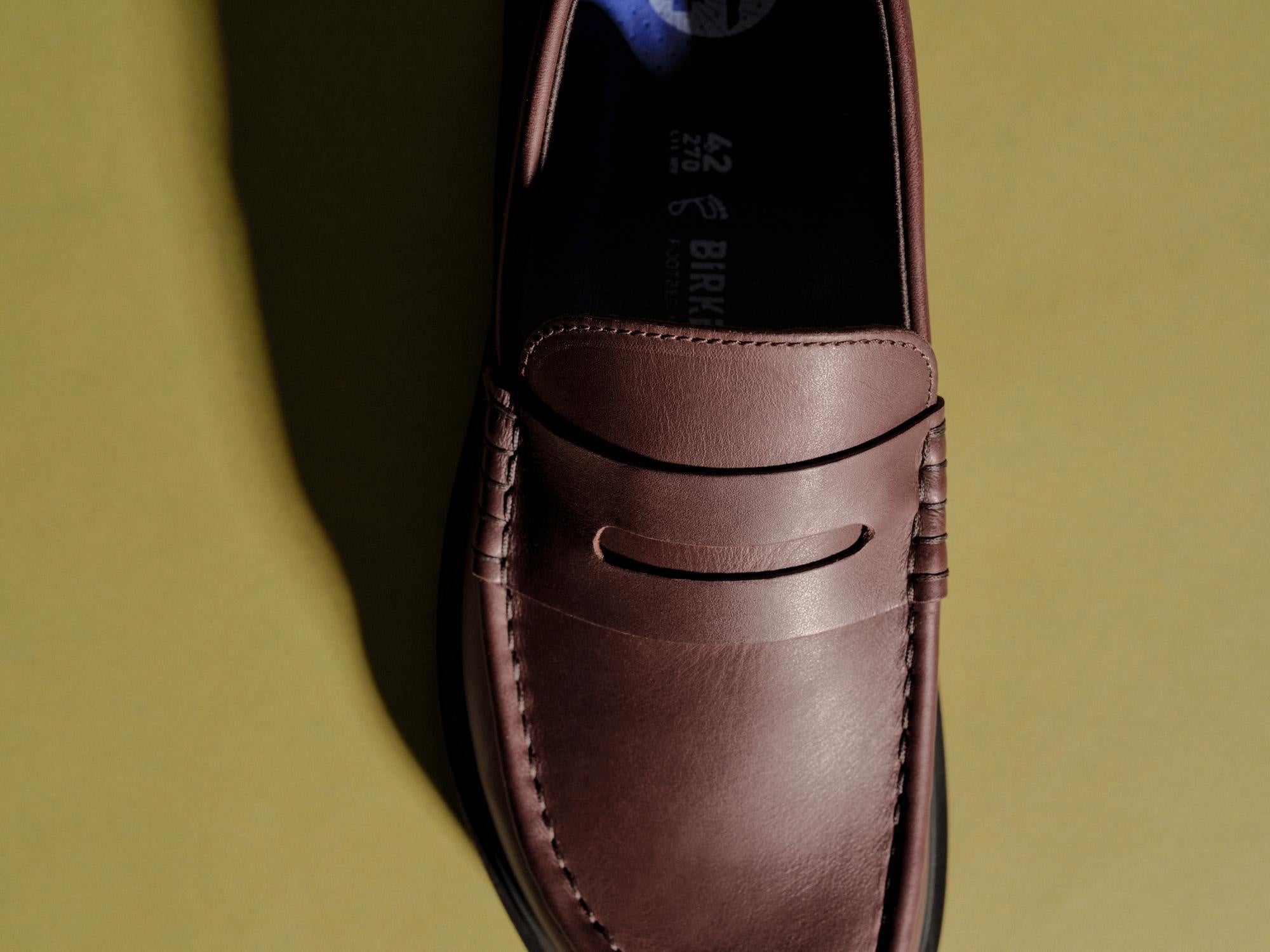 伝説のフットベッドに支えられた機能美。HIGHWOOD LOAFER 登場。