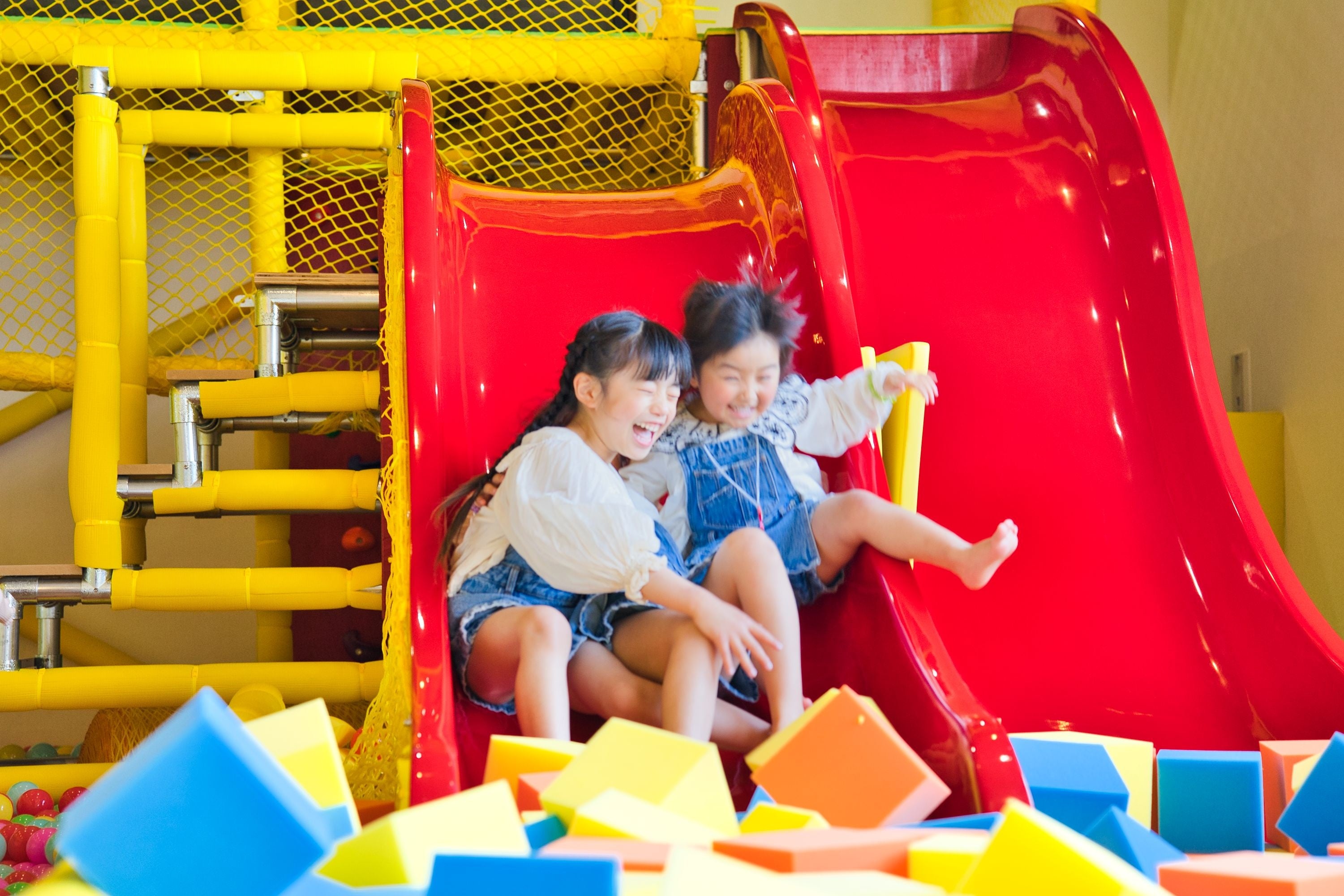 本格的な滑り台も設置