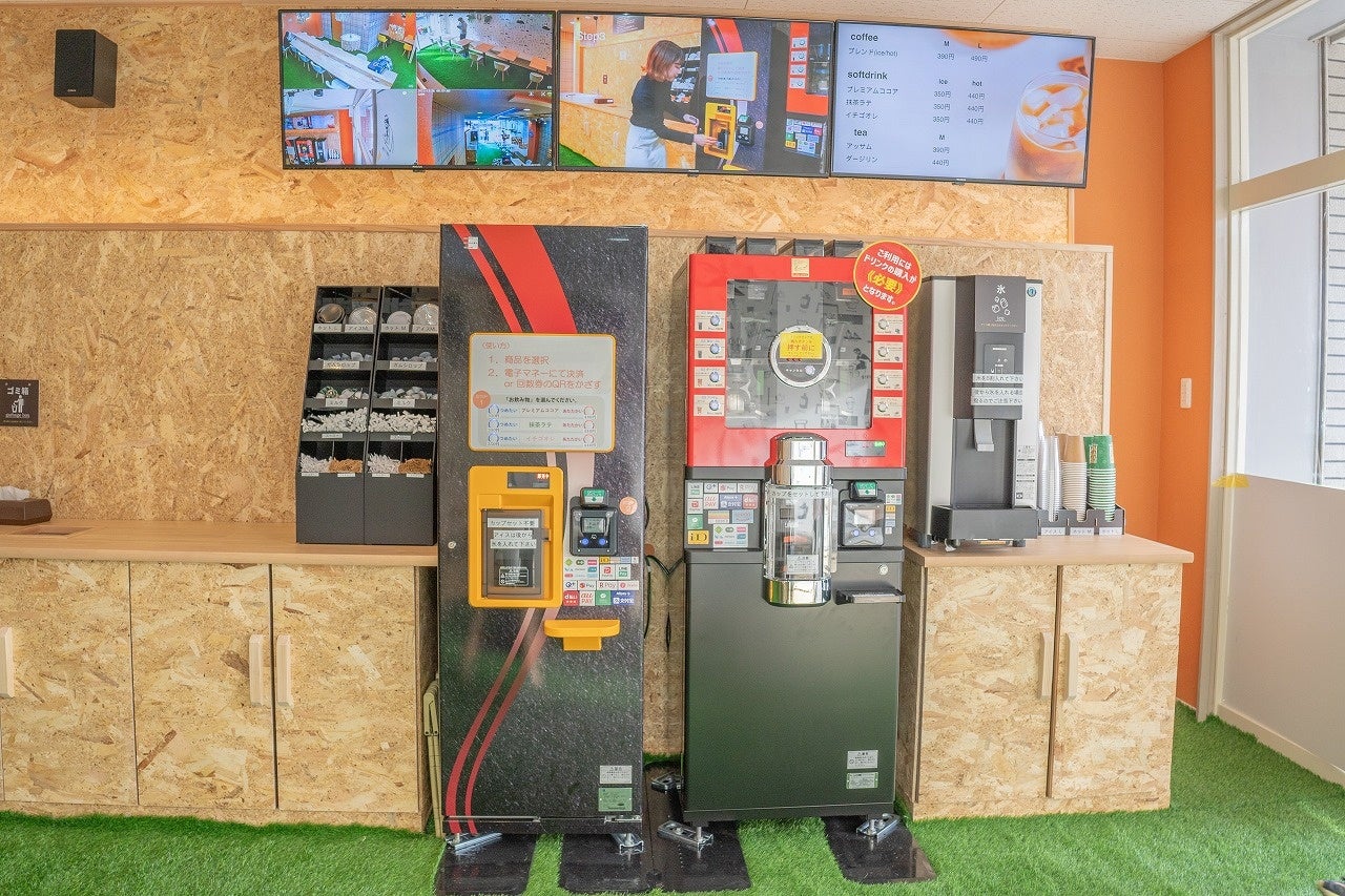 ドリンクメニューも増やし350円～とよりリーズナブルに