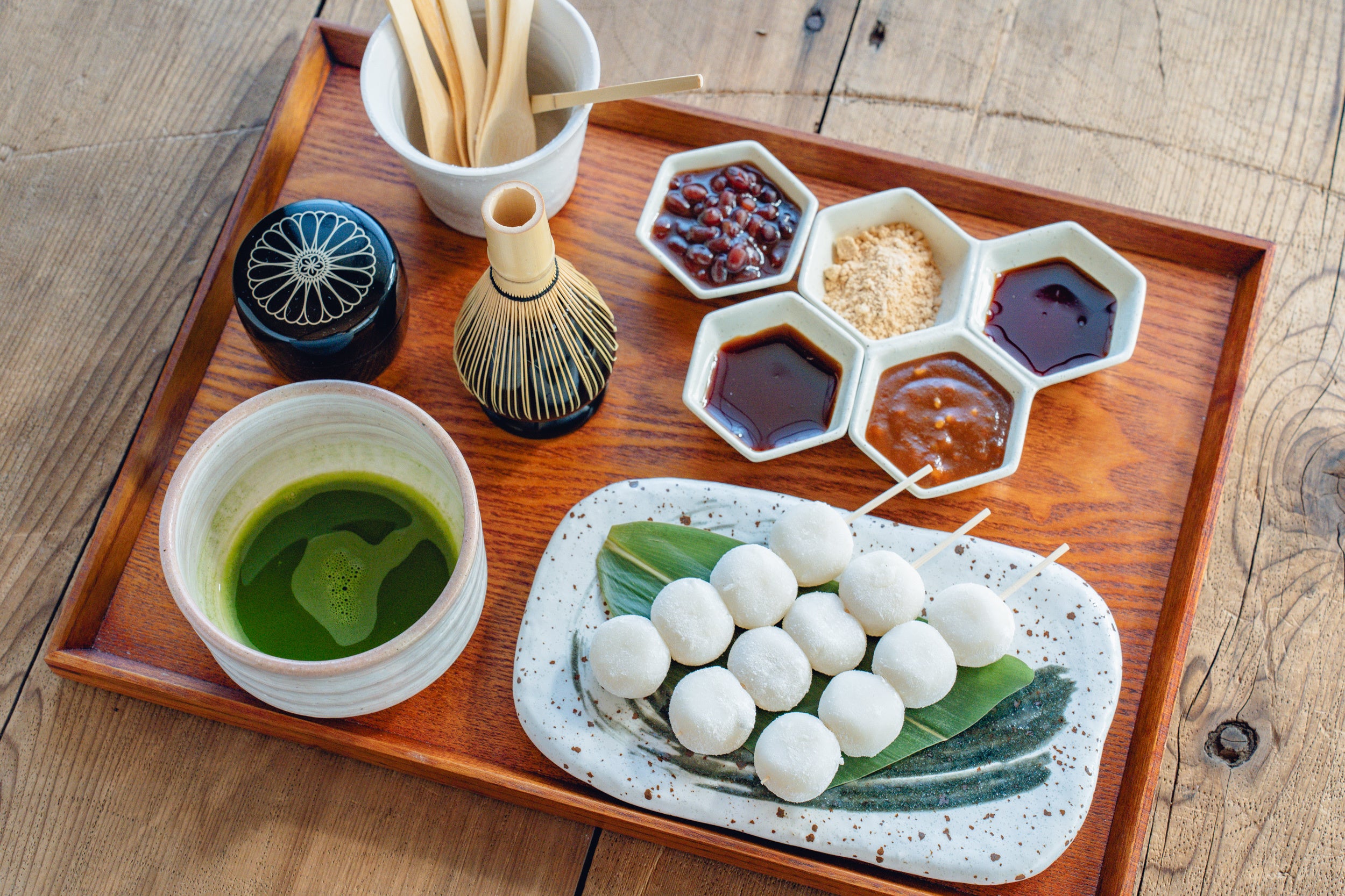 お団子とお抹茶