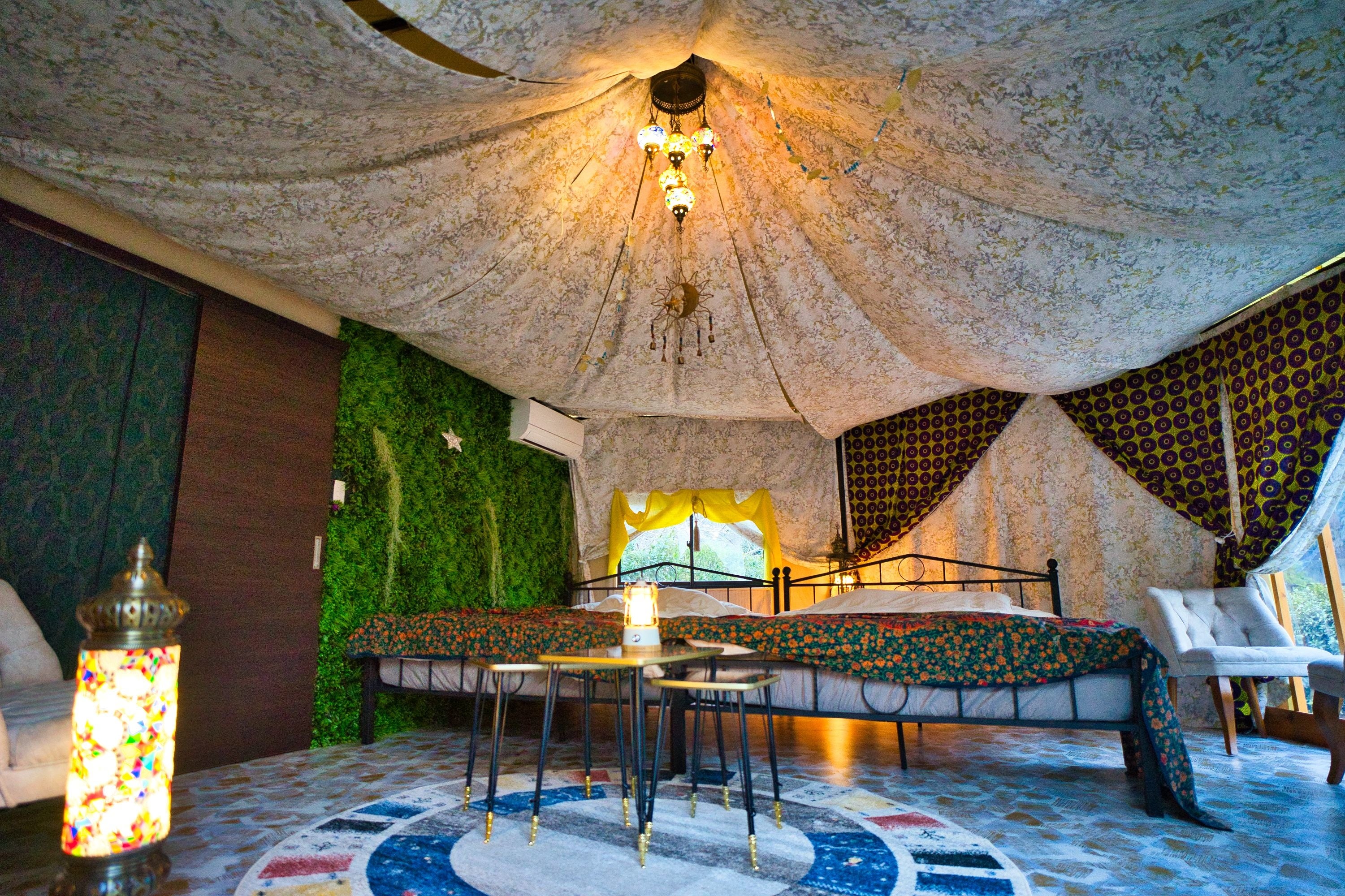 尾州生地をふんだんにあしらったゲル内装